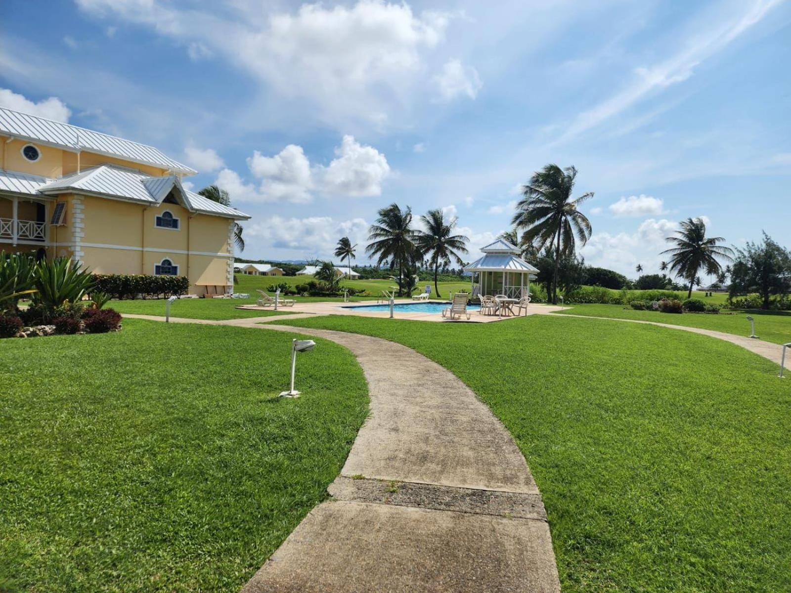 Caribbliss Suites