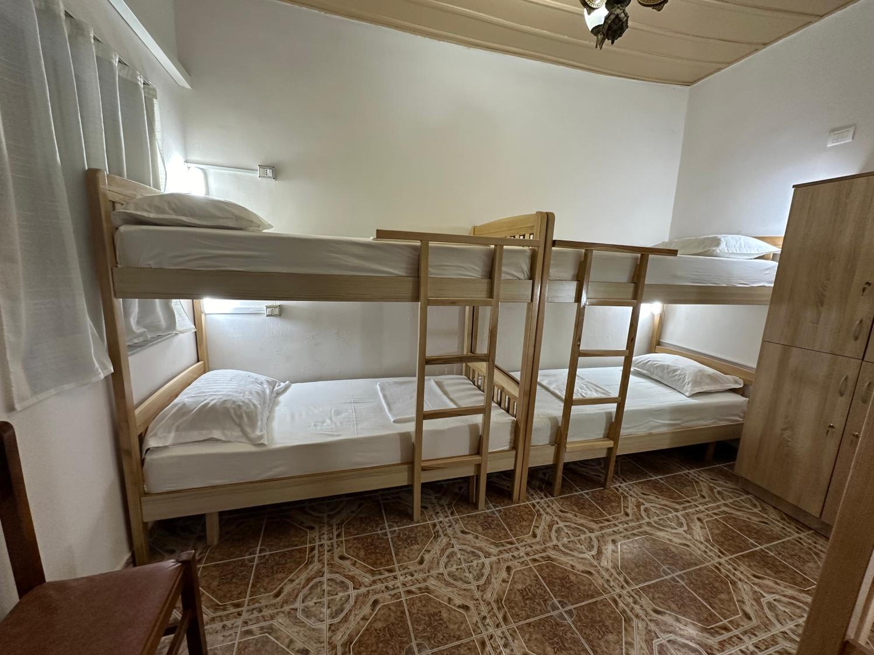 Tirana Lemon Breeze Hostel