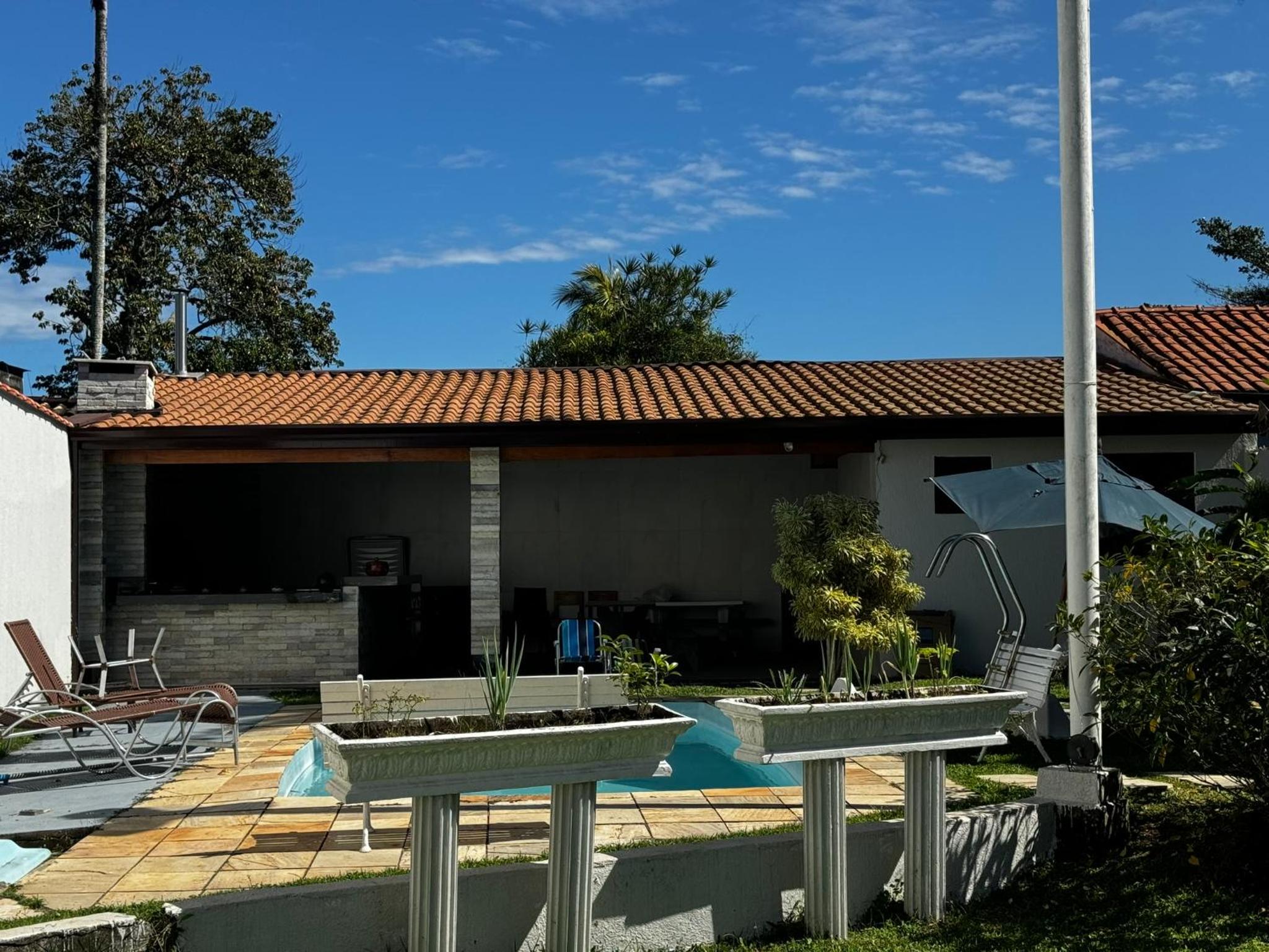 Casa Agradável com piscina