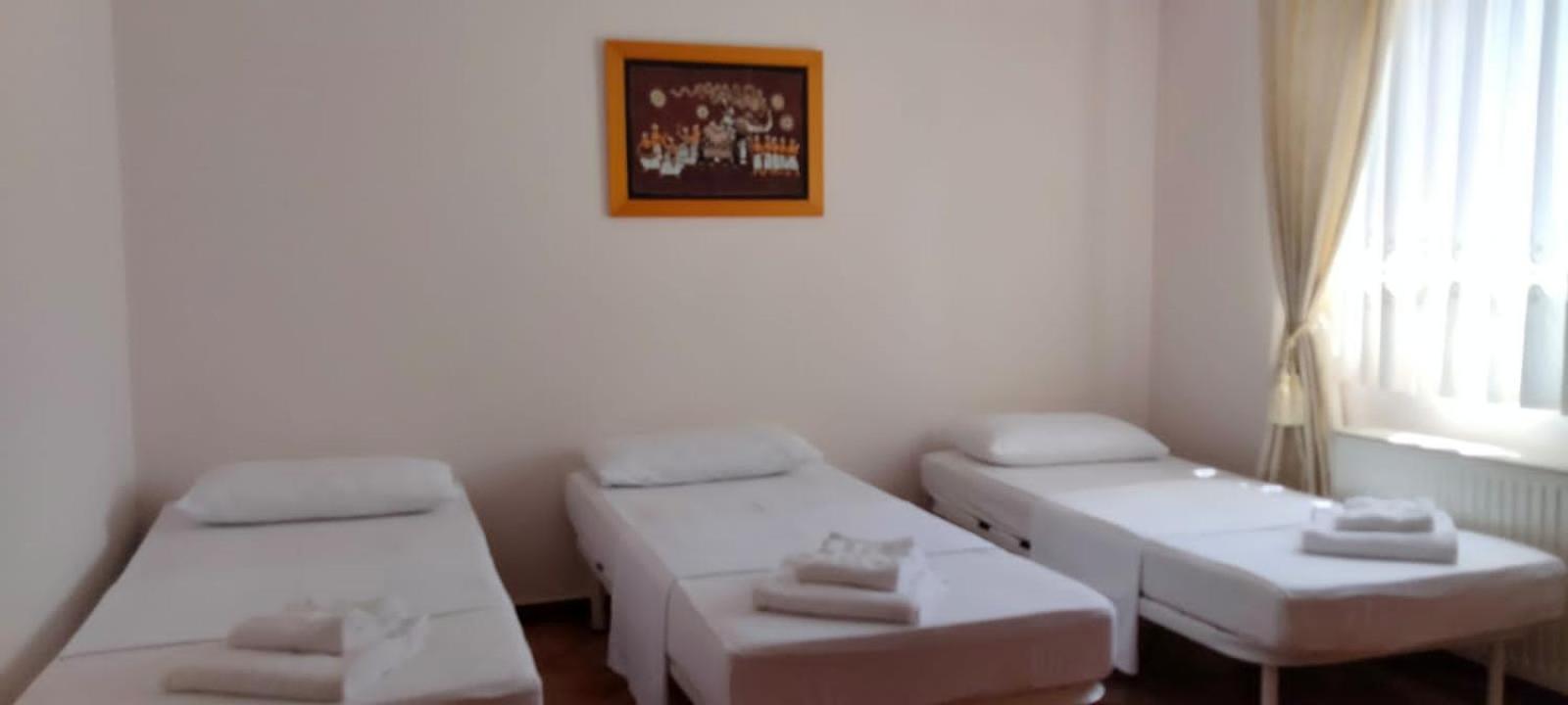 Vila Tahiri 2