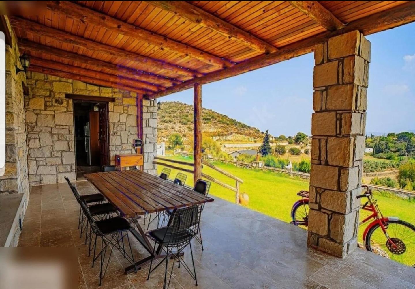 Urla - Taş Villa Dağ Evi view 2