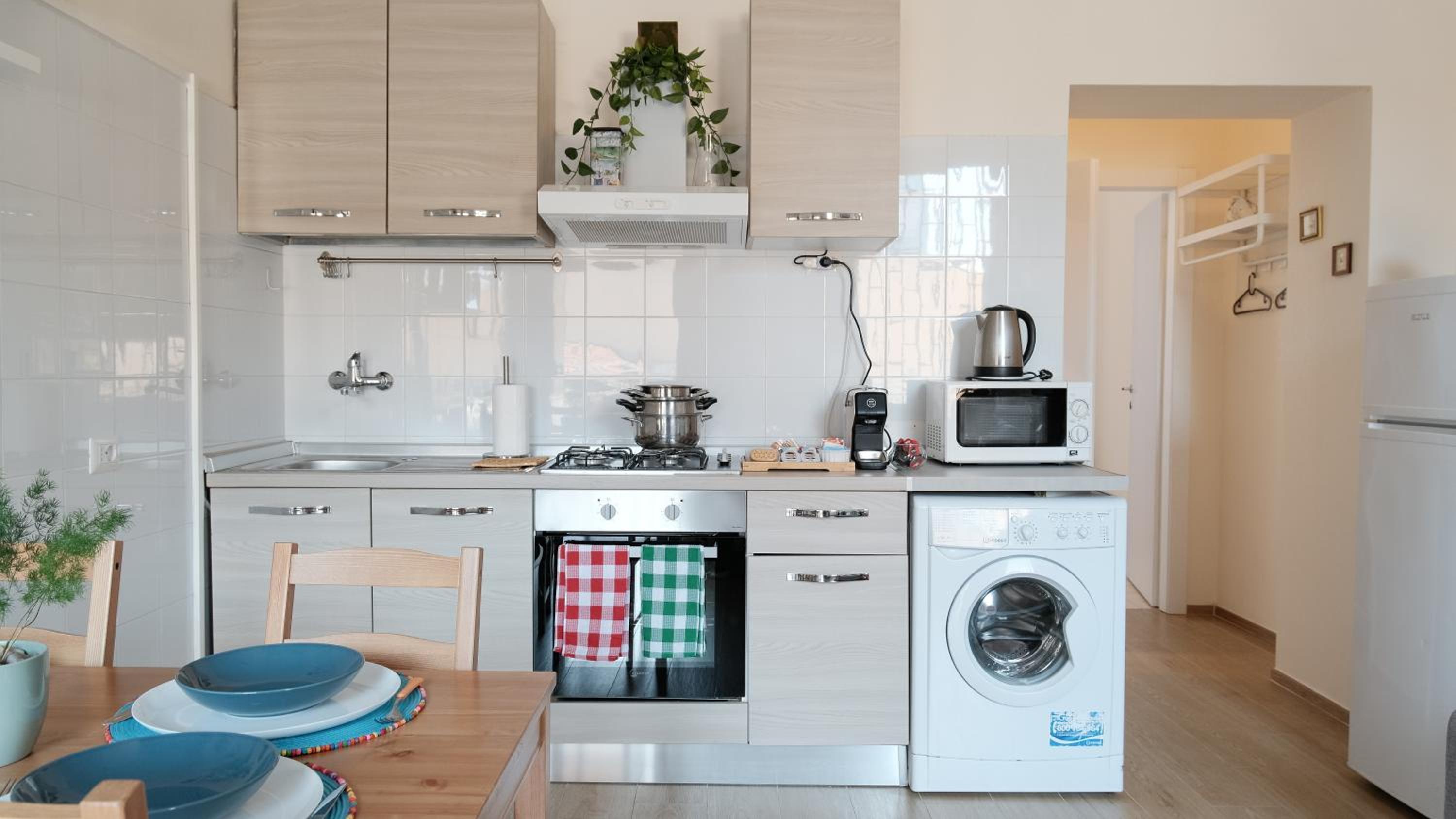 GARIBALDI ISOLA APARTMENTS - 80m from GARIBALDI station & 10min from CENTRALE station