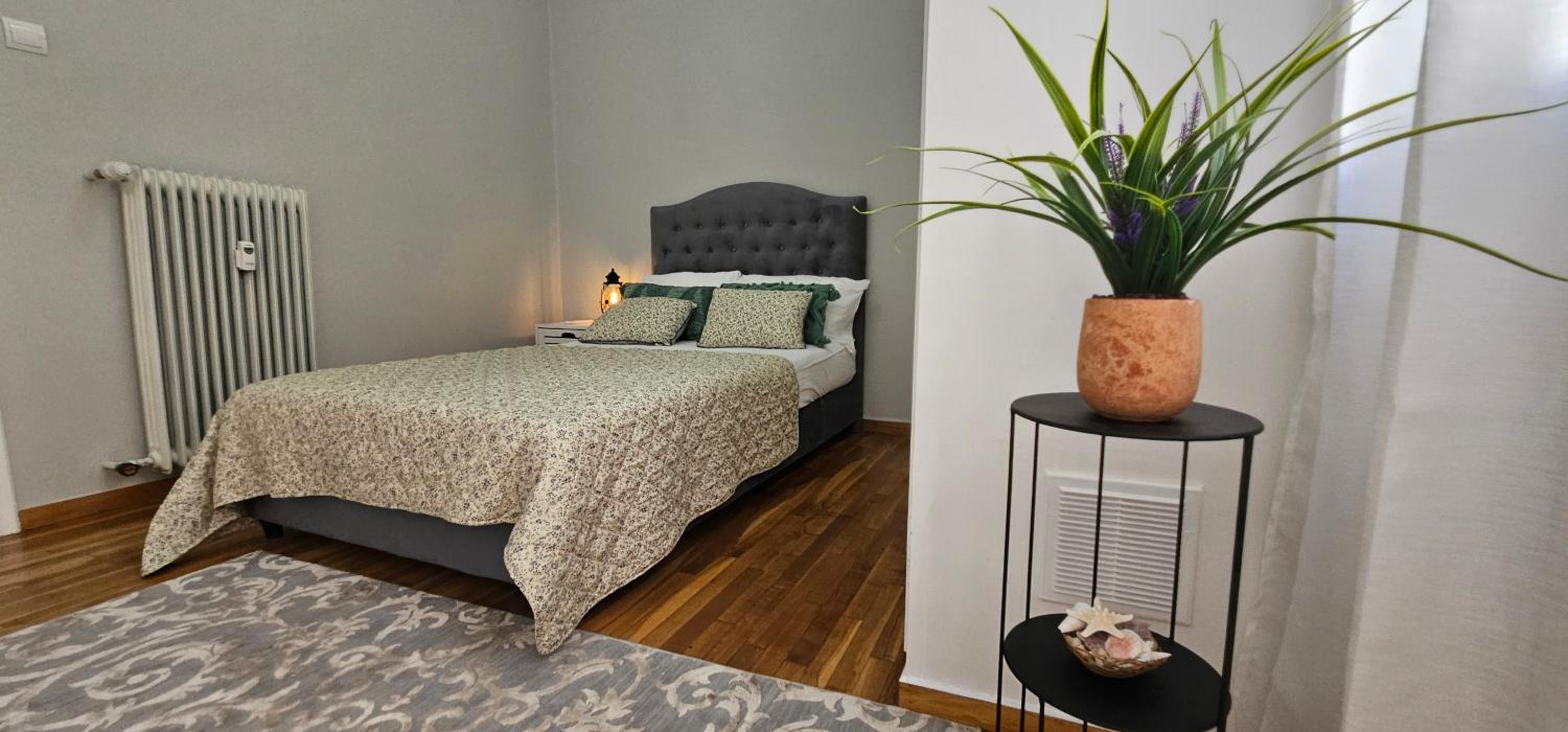 Cozy and quiet apartment , convenient location in Athens