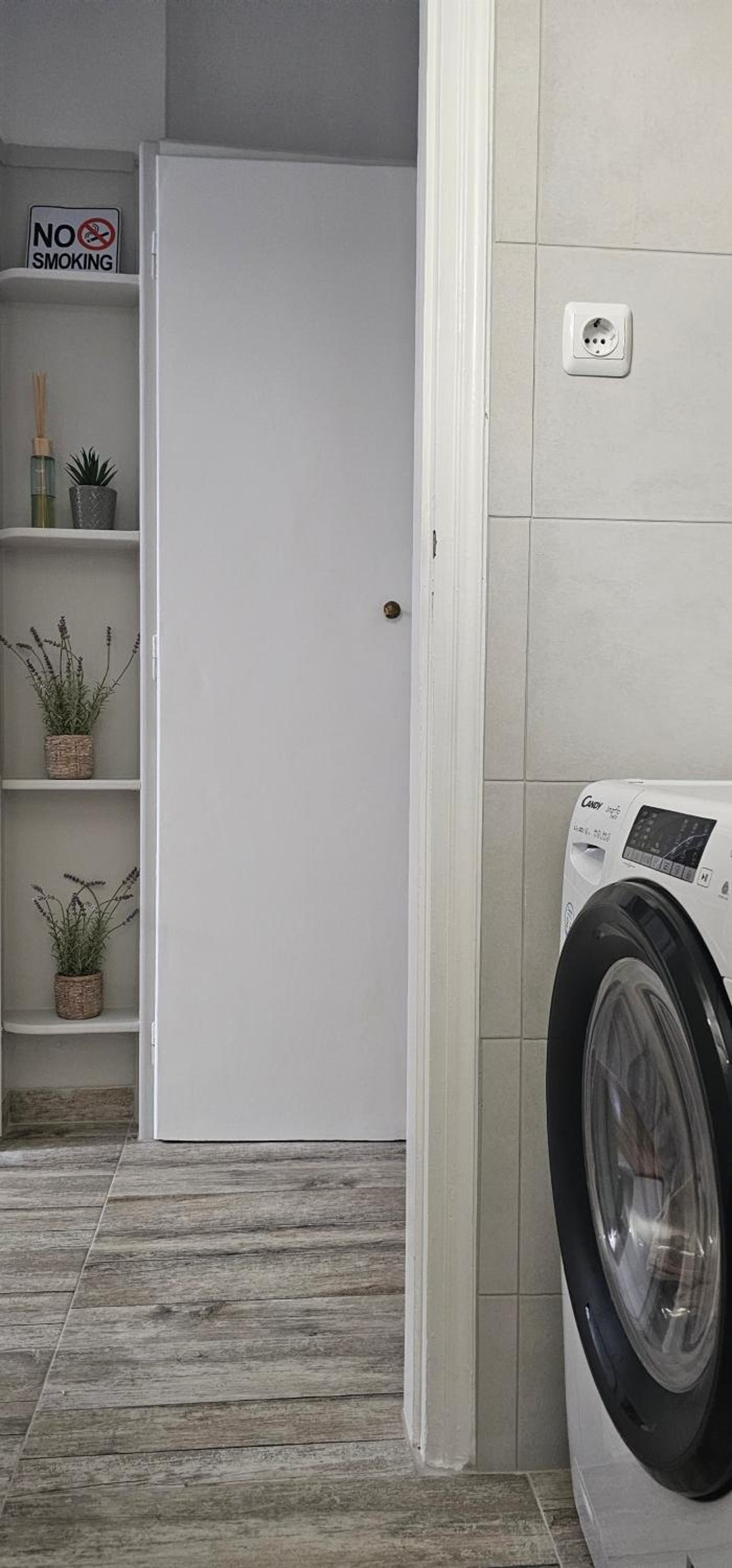 Cozy and quiet apartment , convenient location in Athens