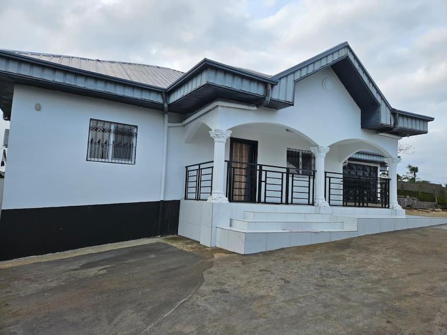 Holiday Residence at Sea Side in Limbe