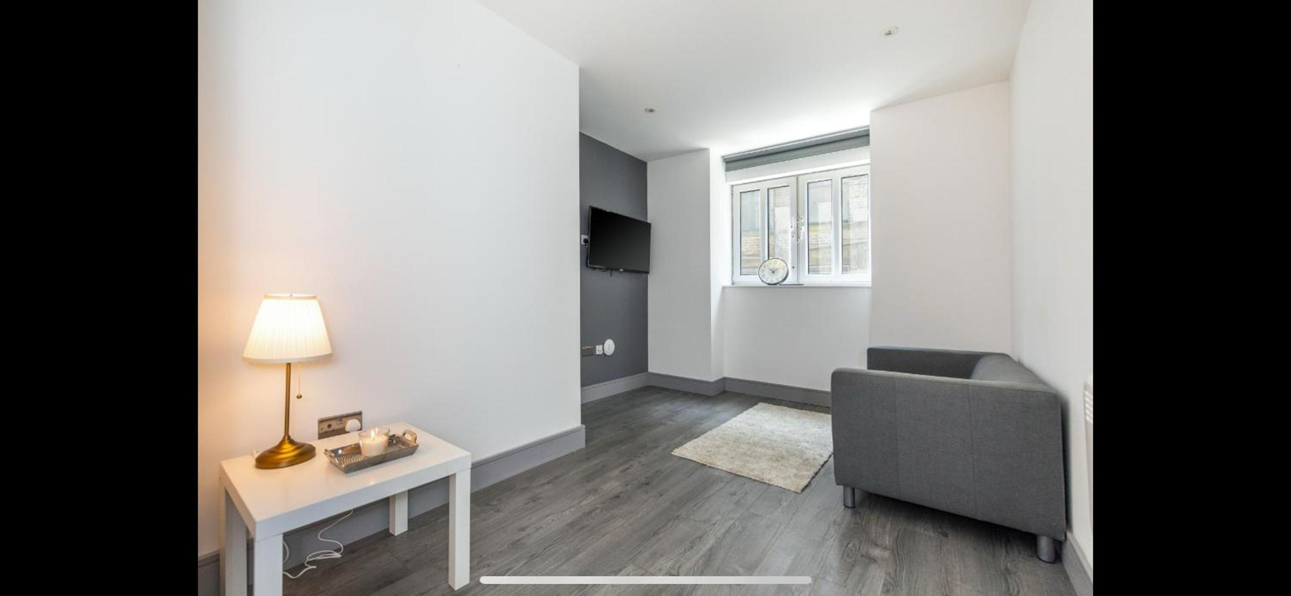 Alexander House Apartment 14