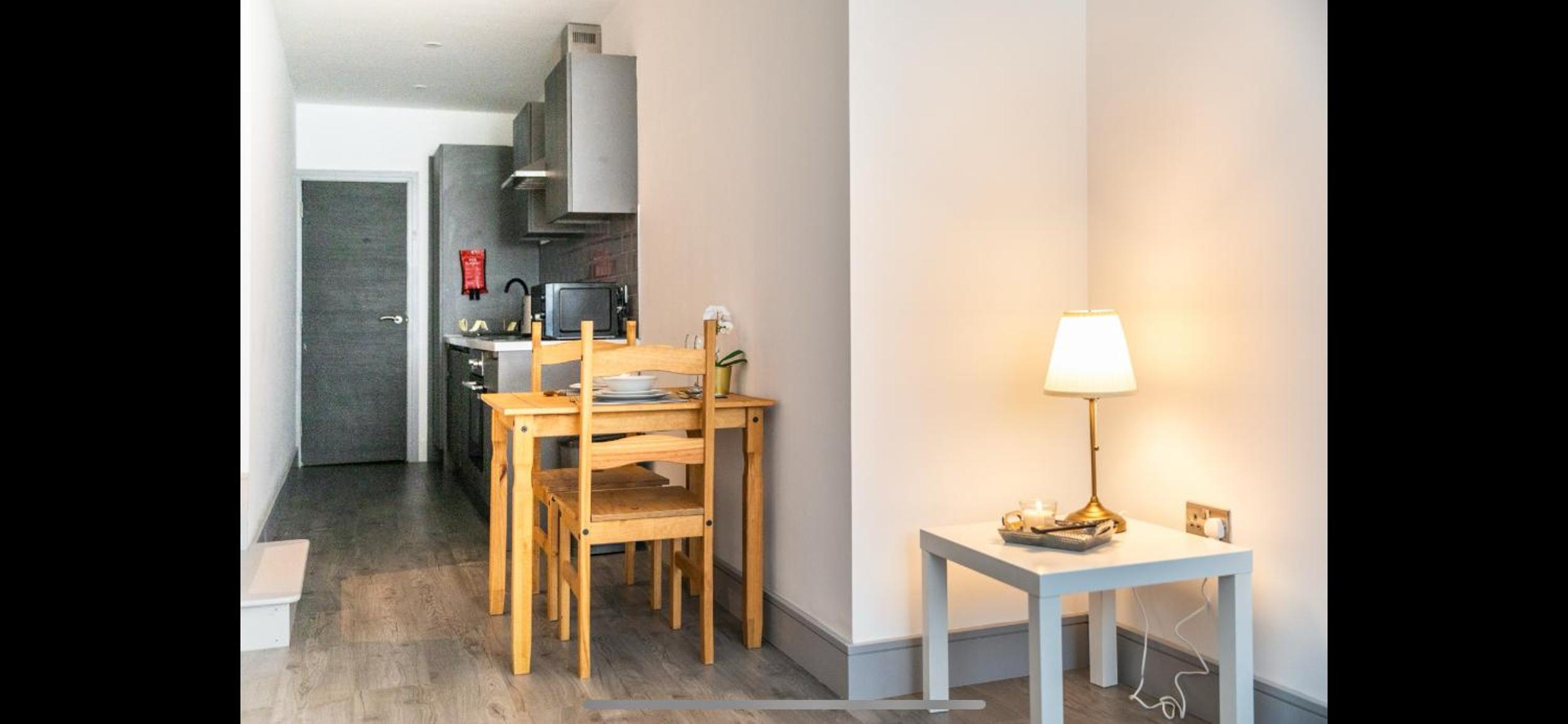 Alexander House Apartment 14