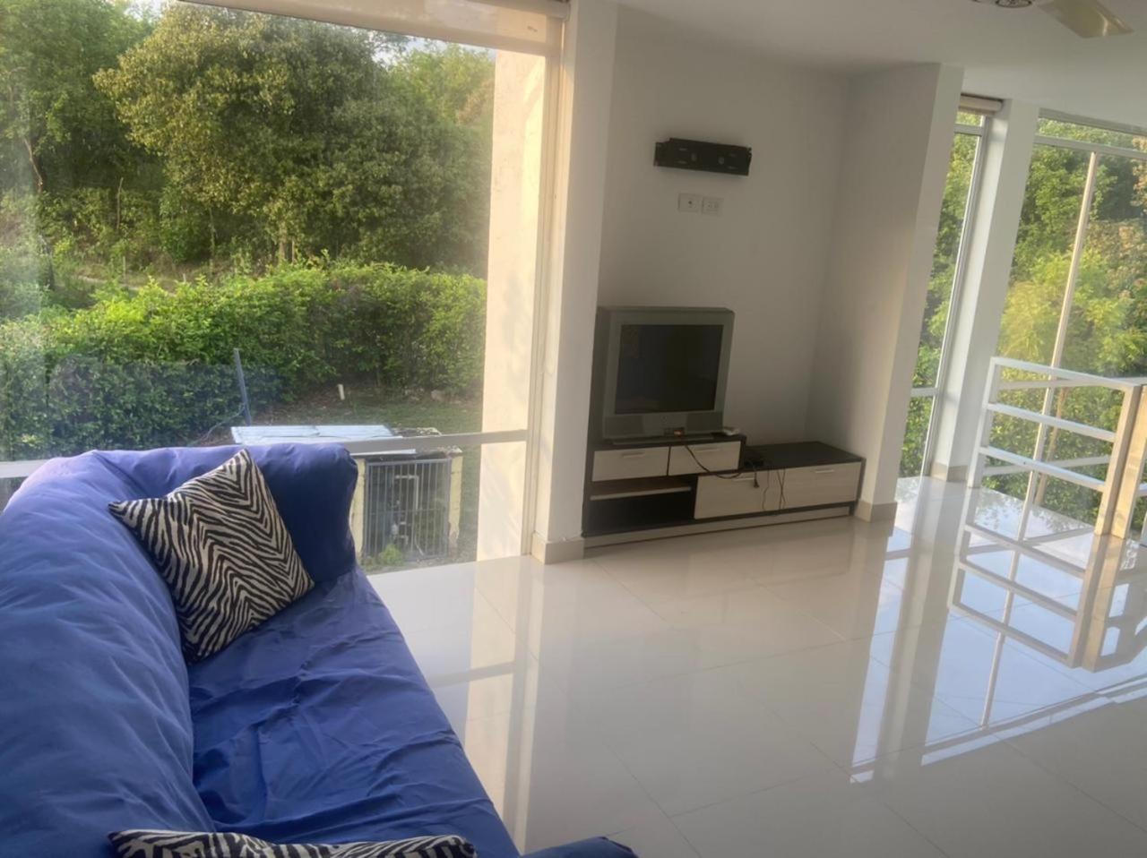 Hermosa Casa Con piscina y bbq