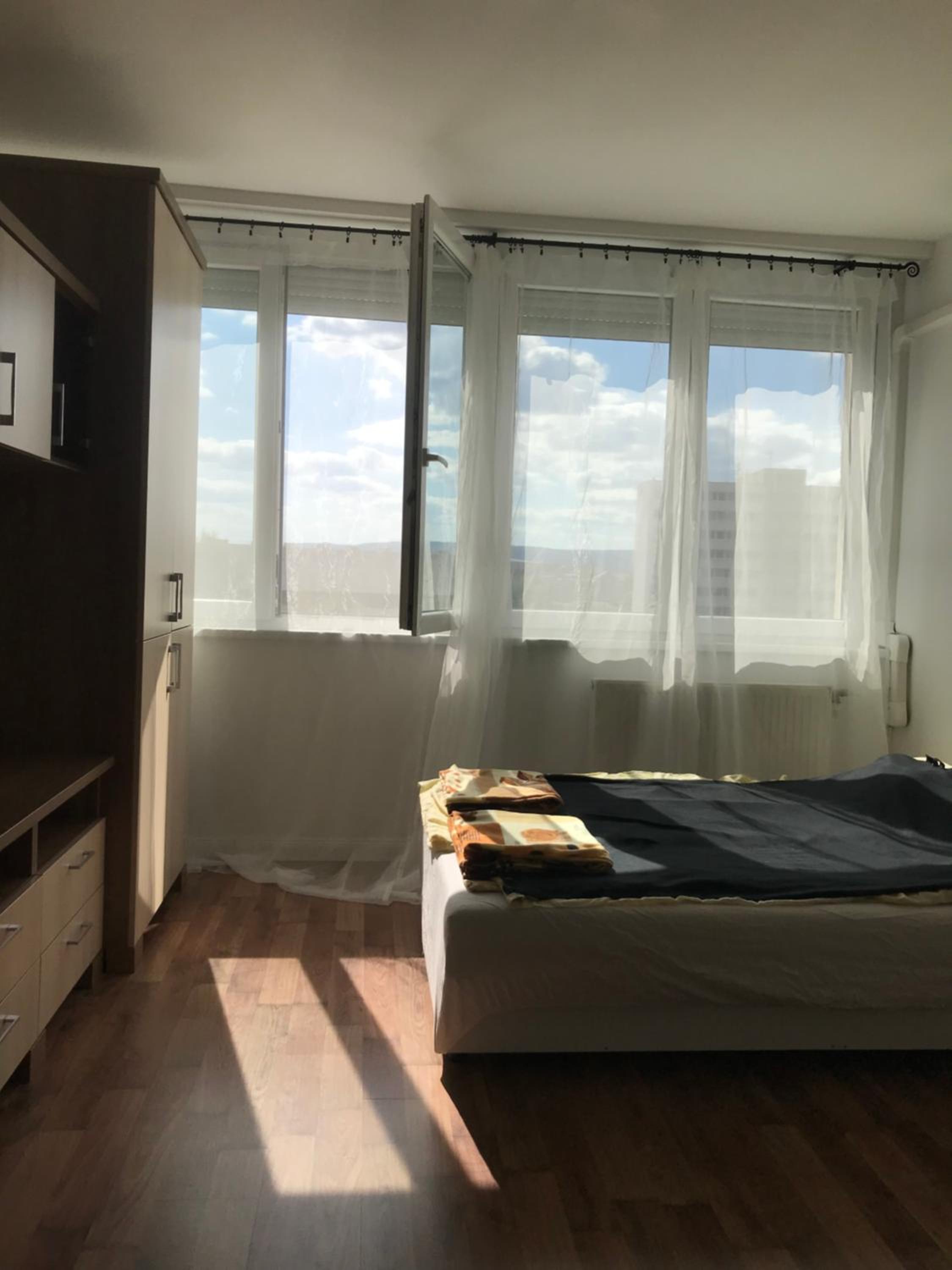 Pillangó parki kis lakás 15 percre a belvárostól view 4