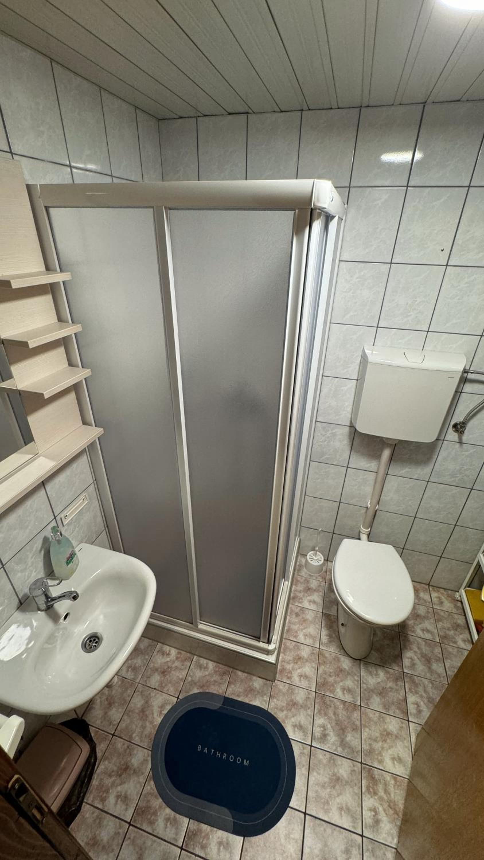 Photo 18