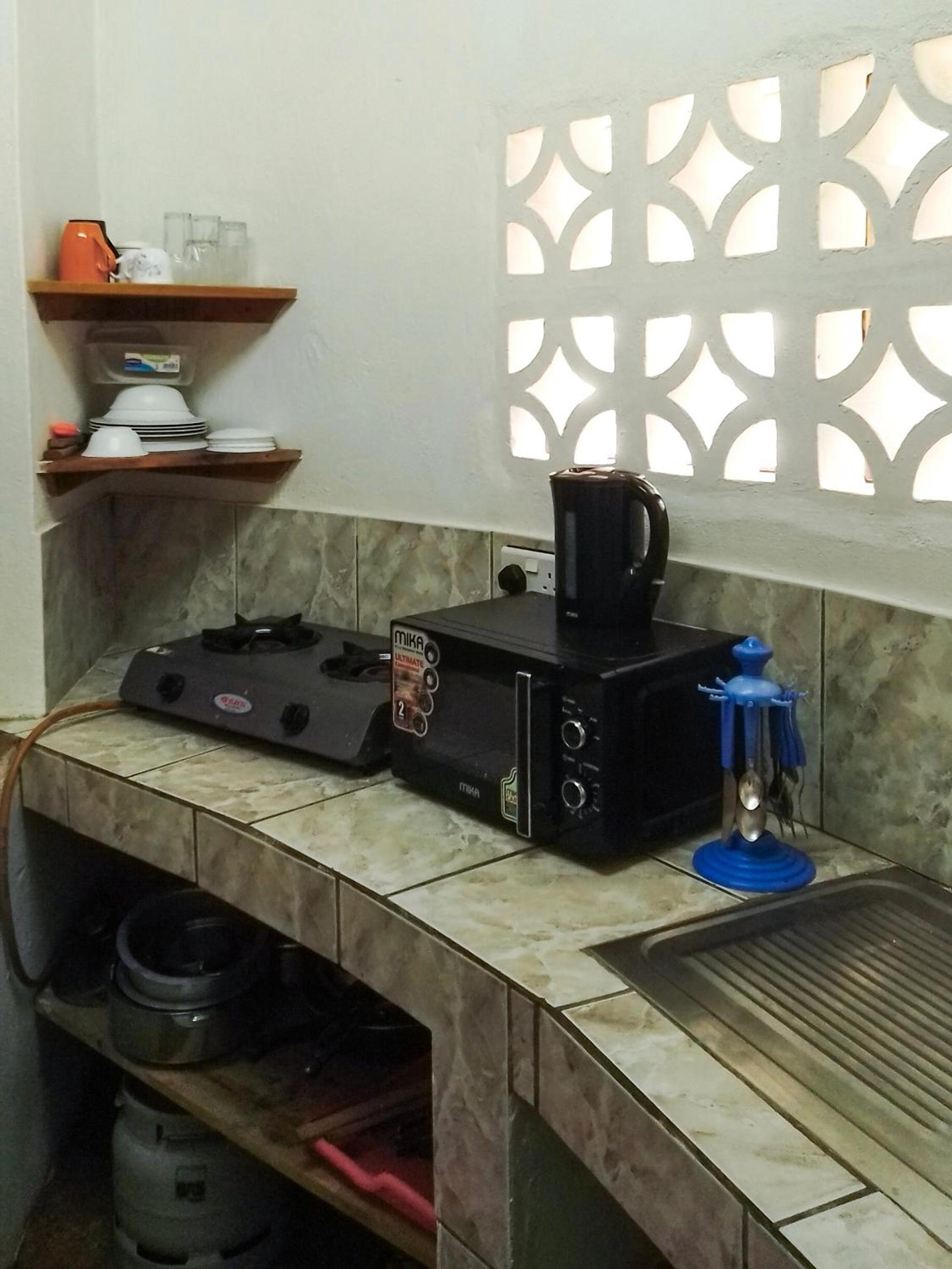 Bushbaby Cottage Diani Beach - with Starlink Highspeed Internet !!!! view 4