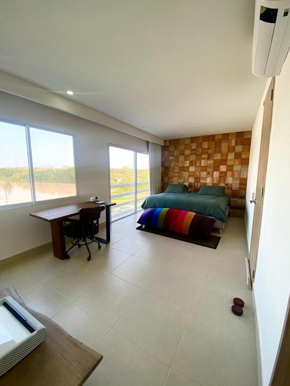 Hermosa casa en Karibana Ctg