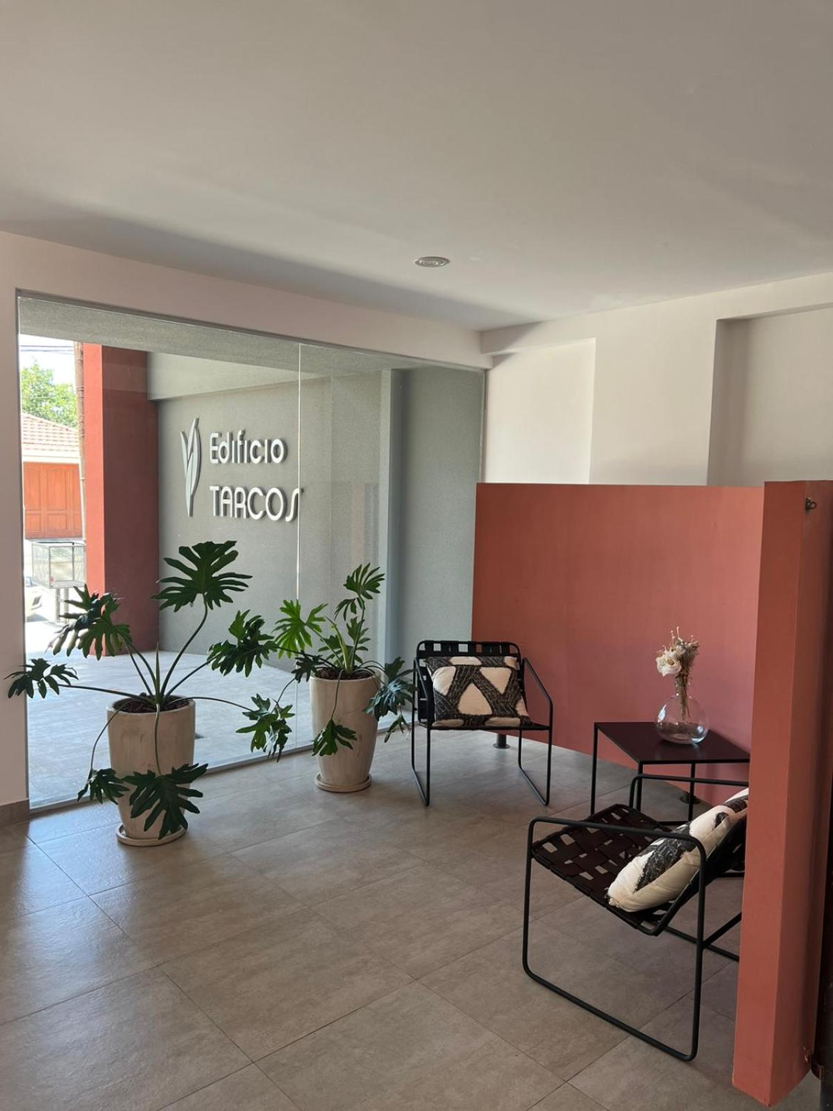Departamento con terraza y vista