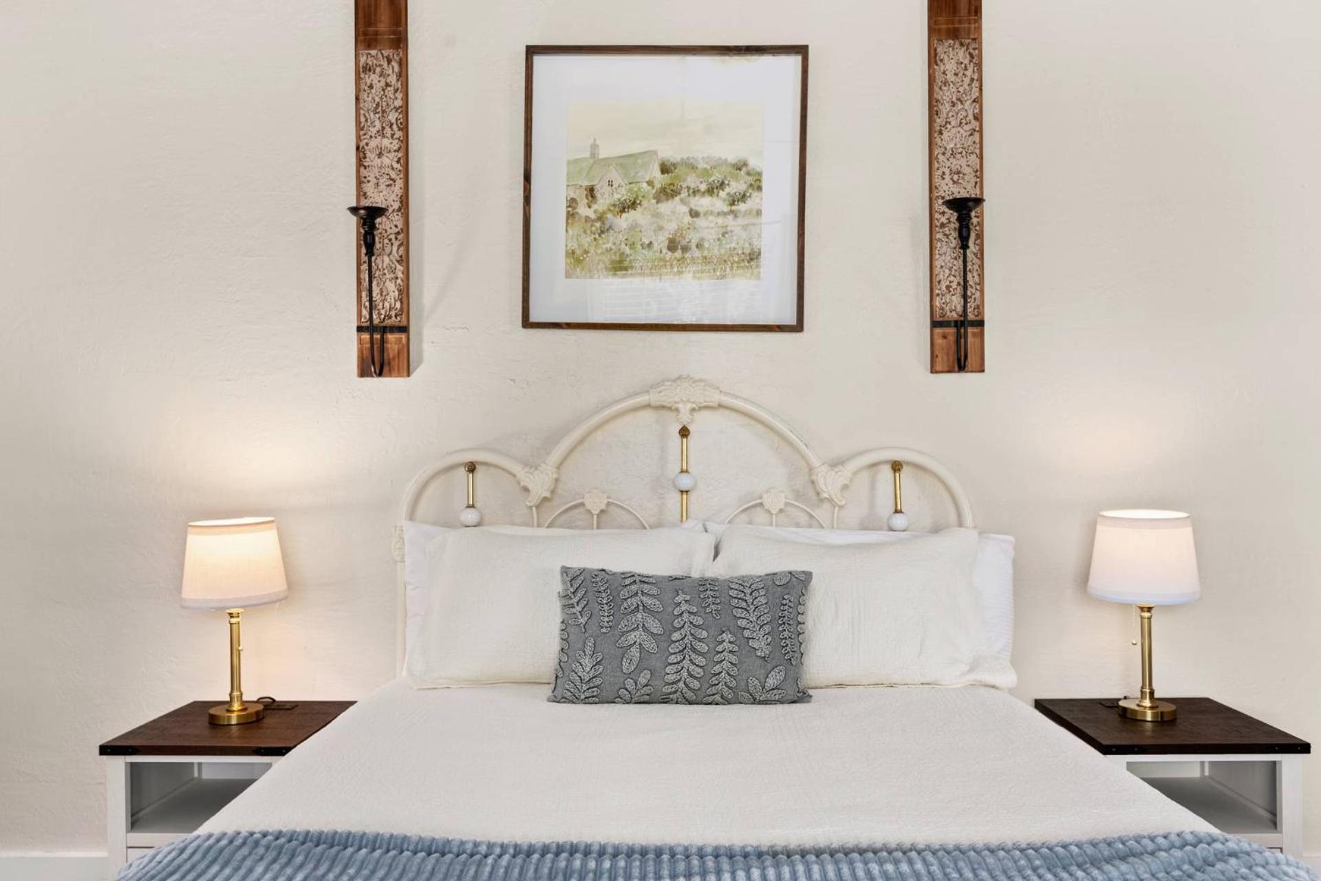 #14 The Country Suite at Garrison in Gruene view 4