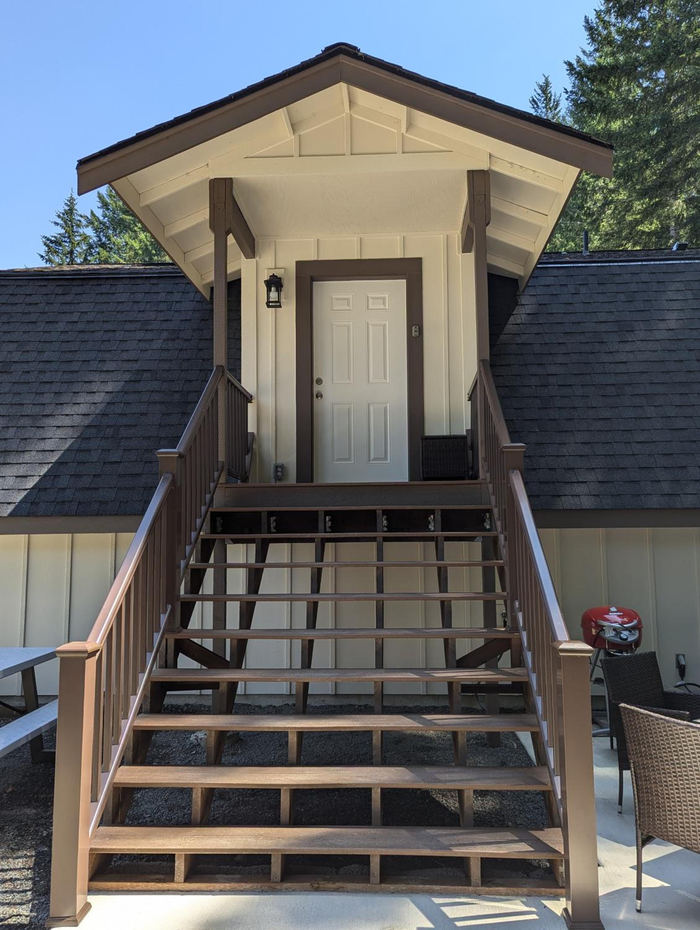 Bugling Elk Bungalow