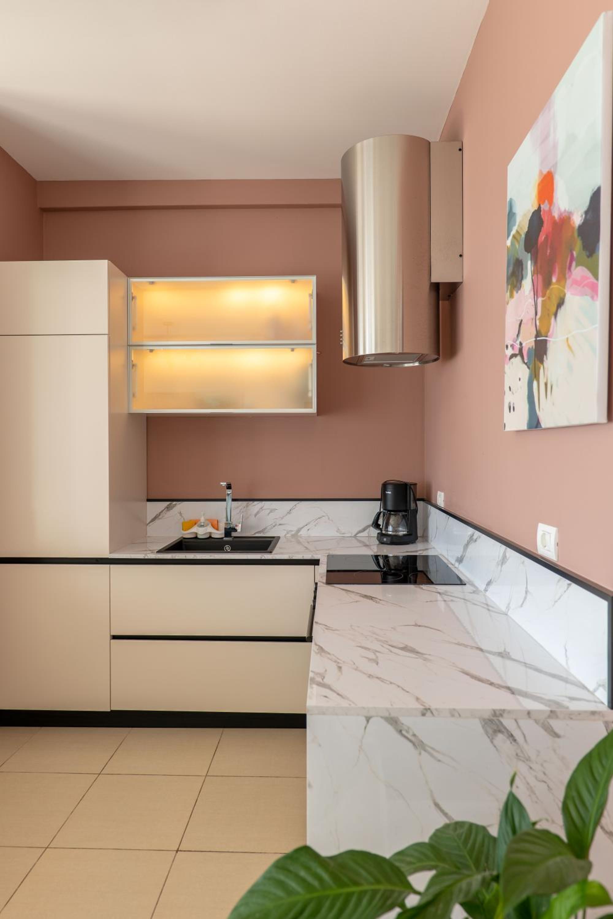 Domi Luxury beach view apartments in Saranda