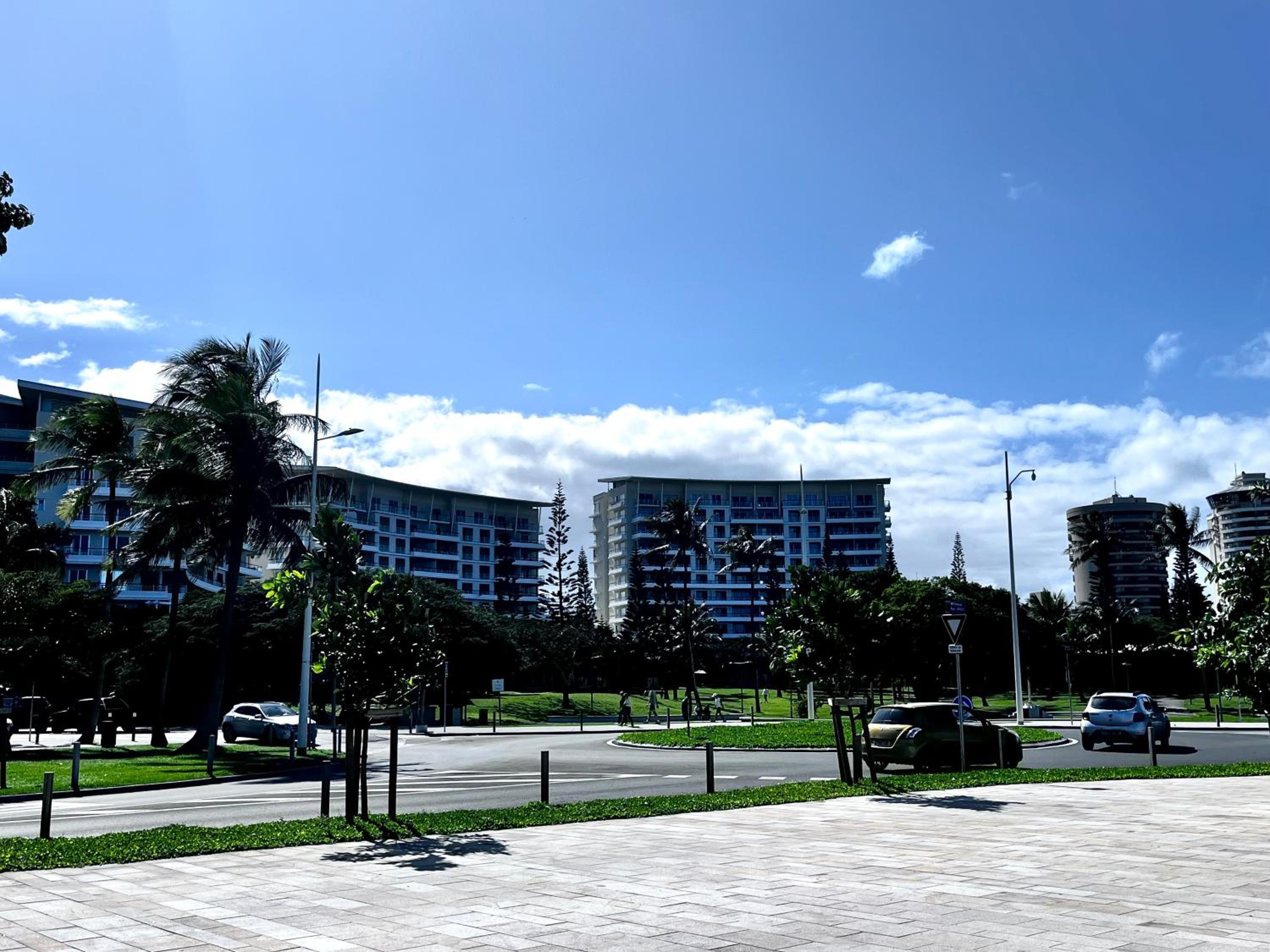 4 star Beachfront Hotel apartment