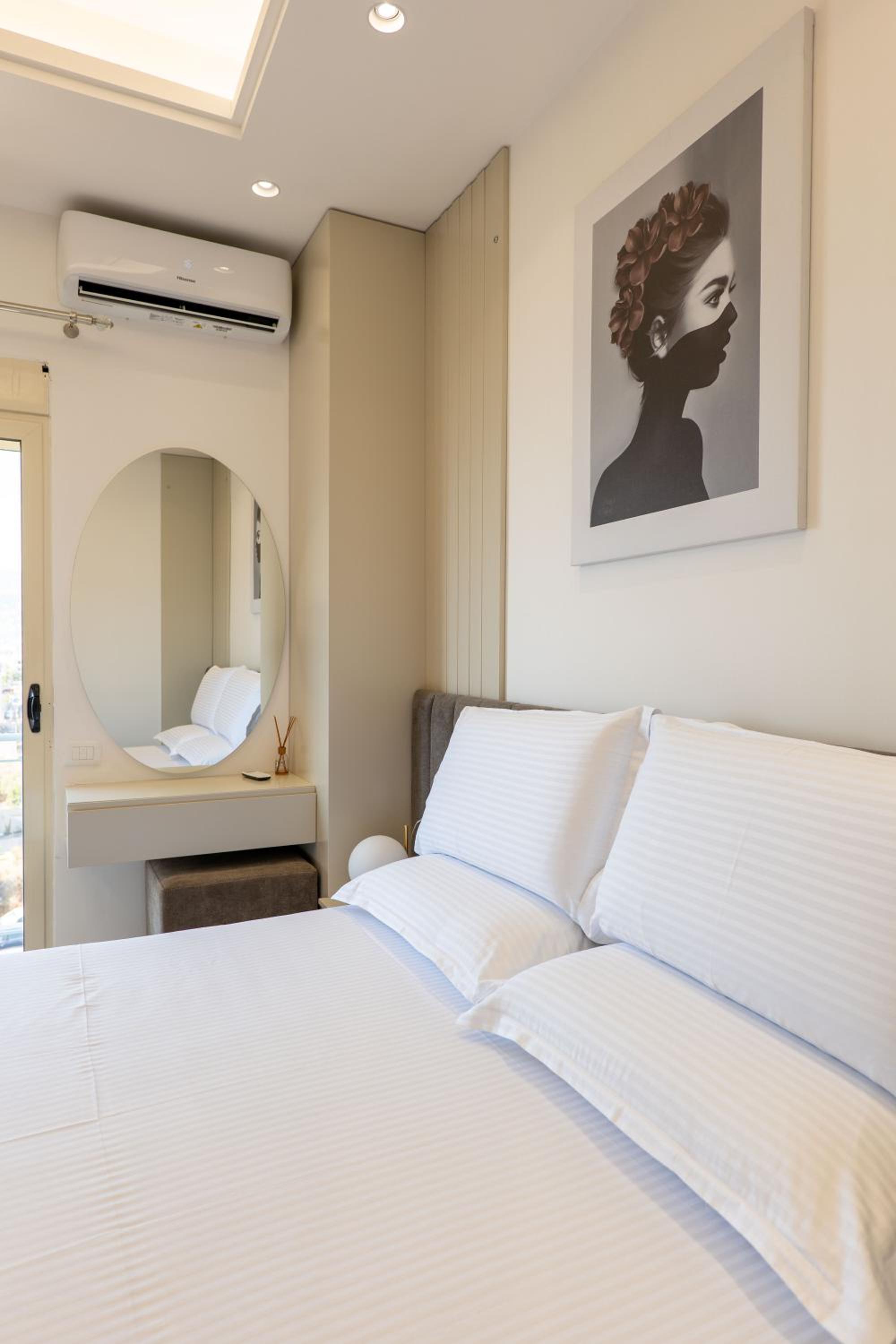 Domi Luxury beach view apartments in Saranda