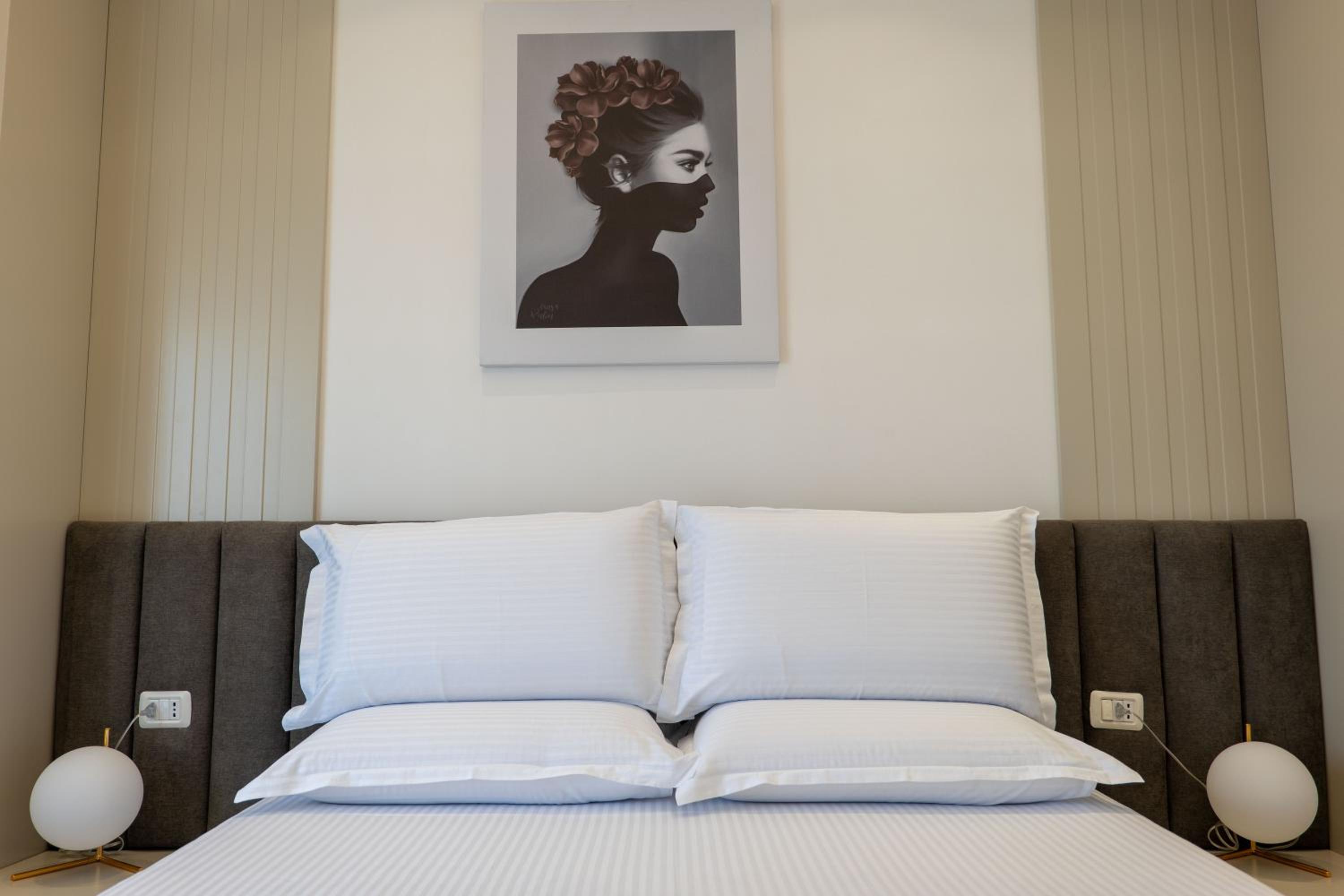 Domi Luxury beach view apartments in Saranda