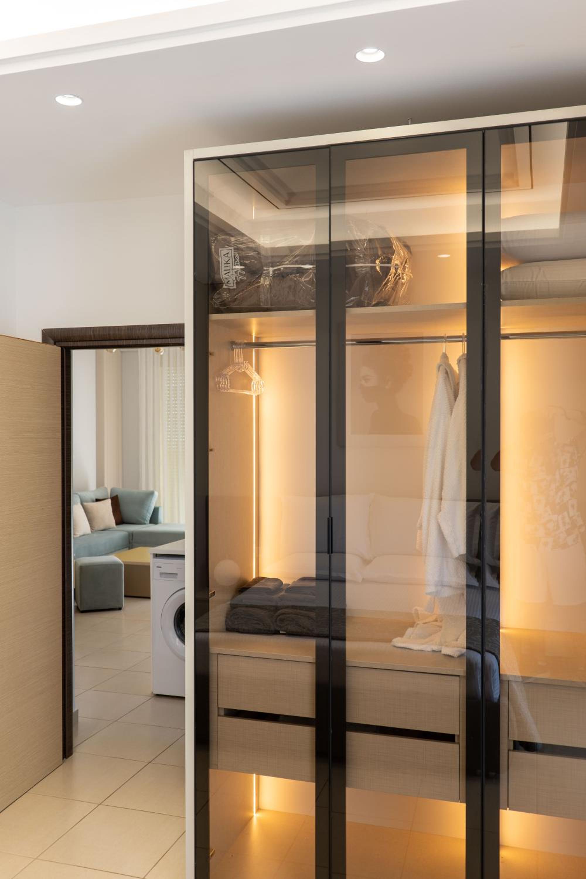Domi Luxury beach view apartments in Saranda