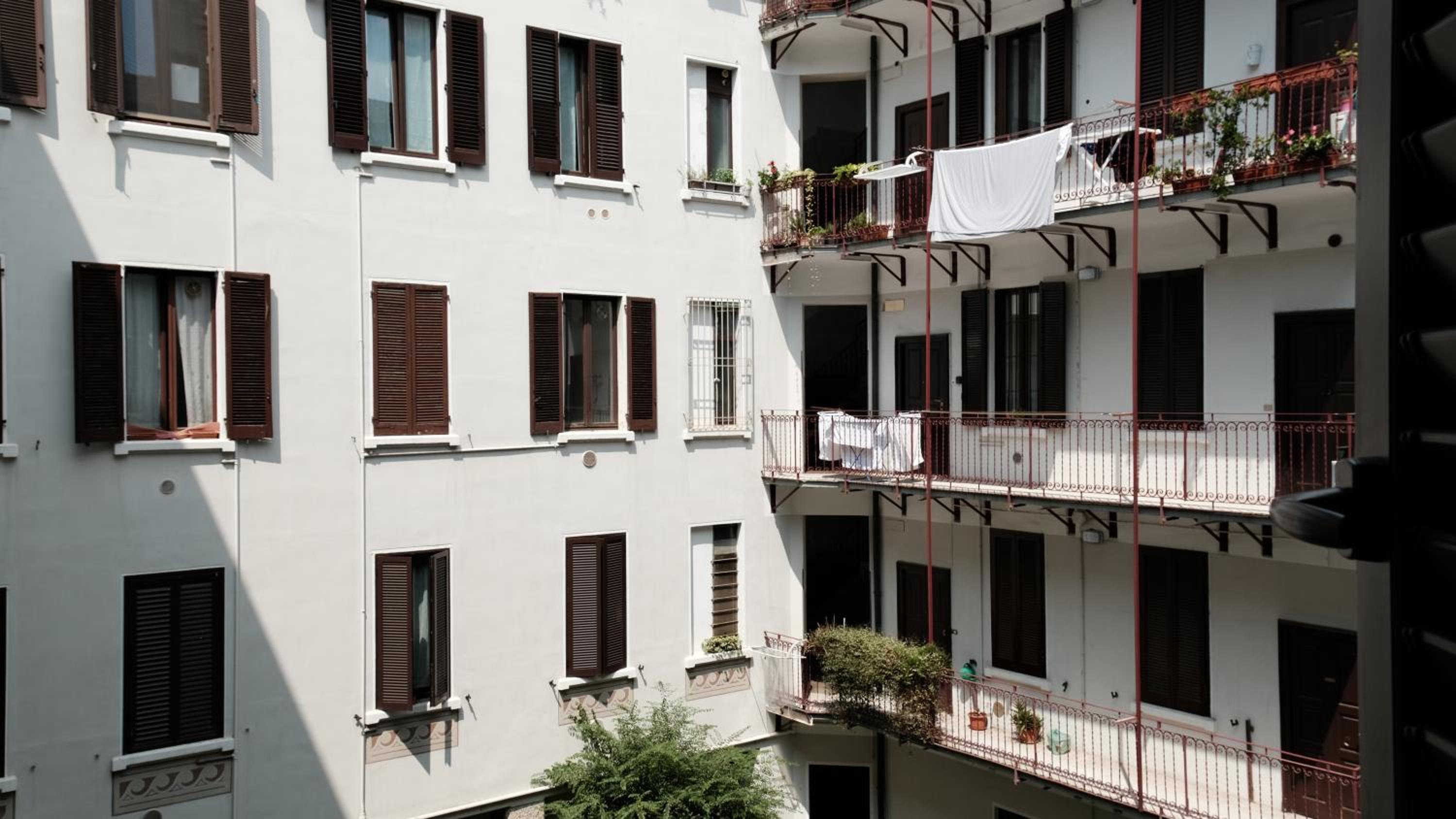 GARIBALDI ISOLA APARTMENTS - 80m from GARIBALDI station & 10min from CENTRALE station