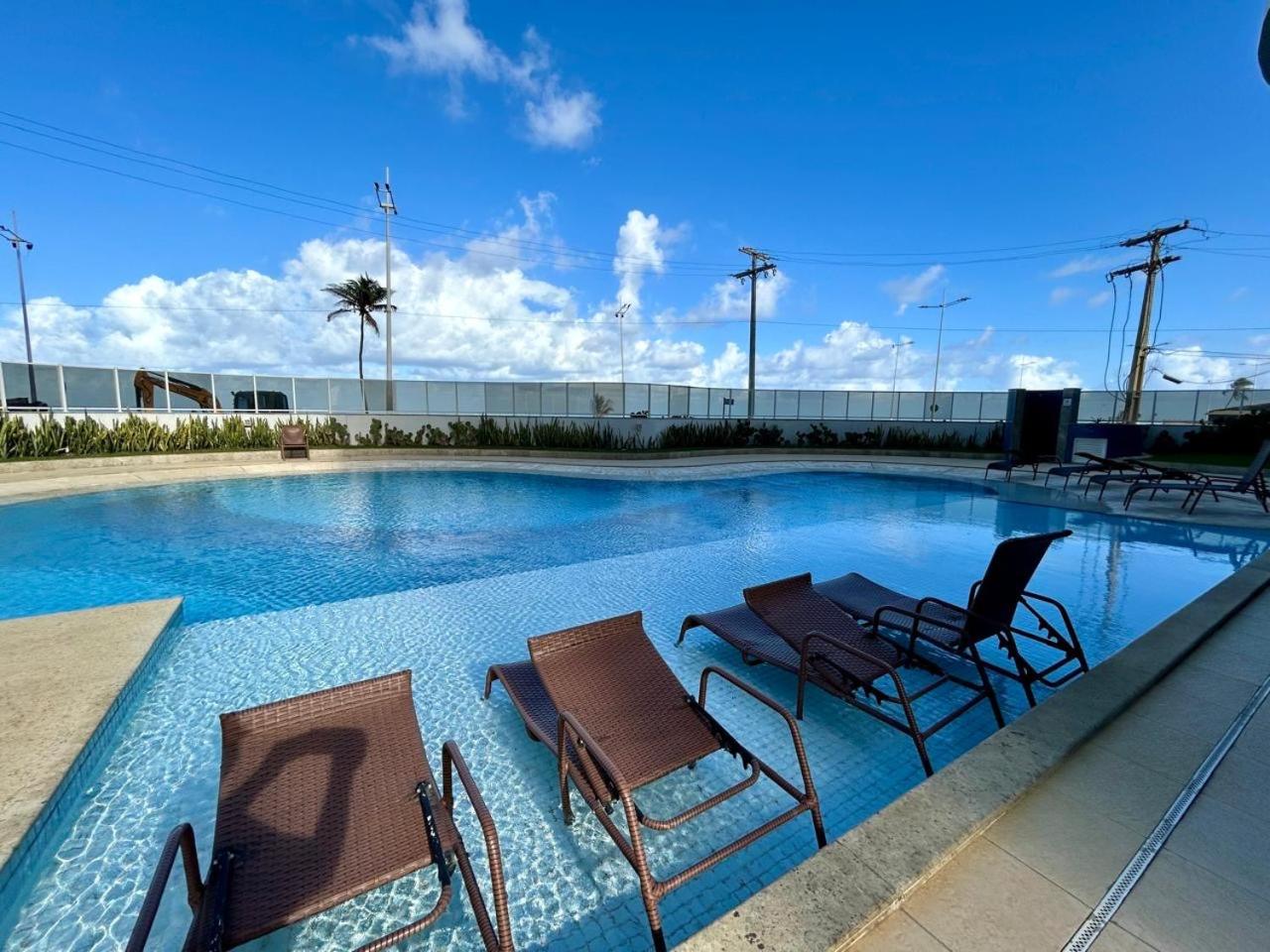 Apartamento frente mar em armação Salvador