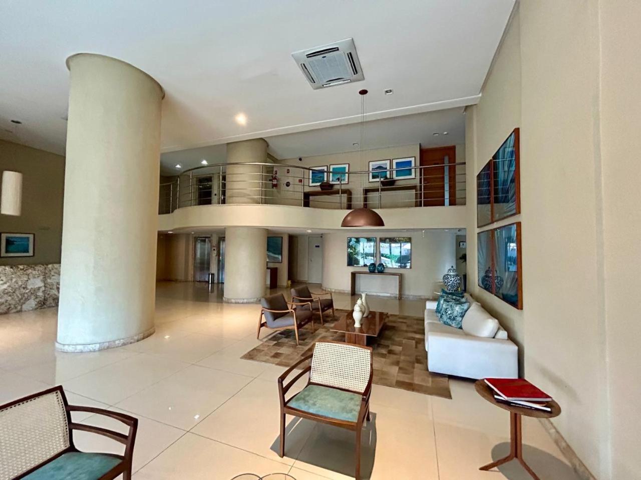 Apartamento frente mar em armação Salvador