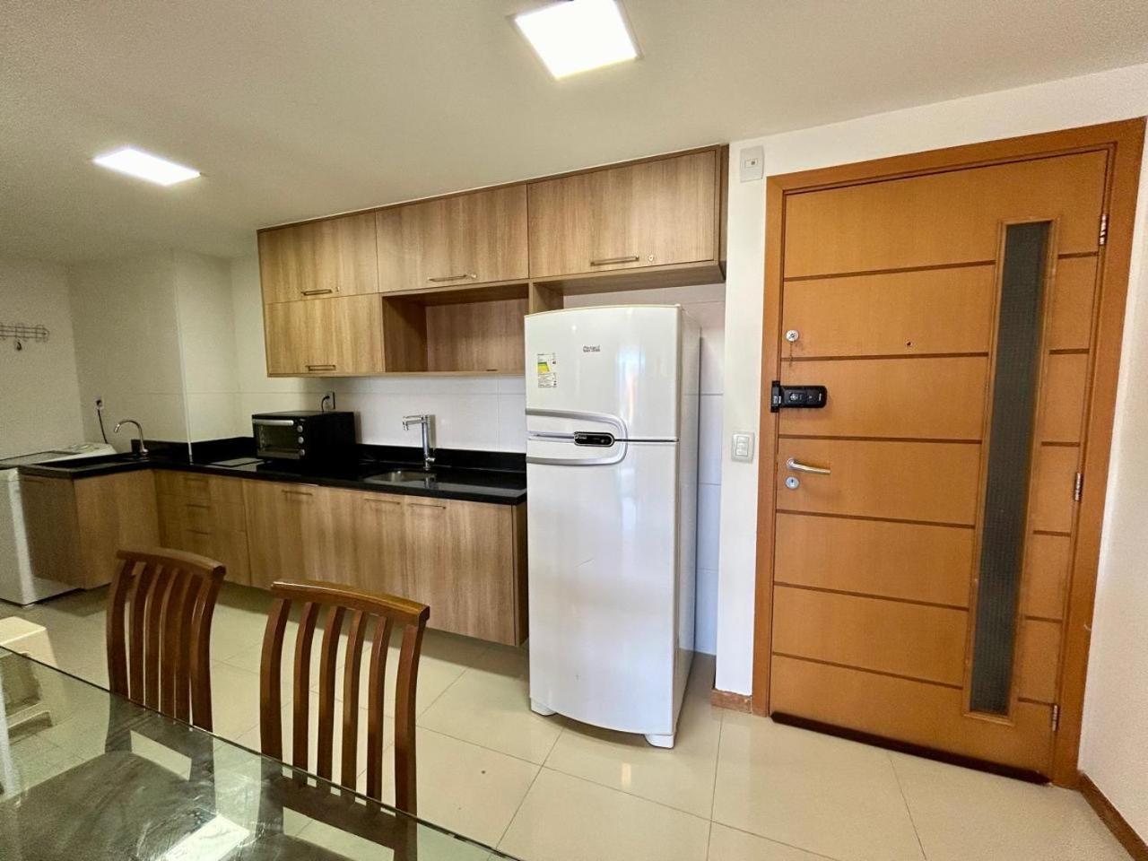 Apartamento frente mar em armação Salvador