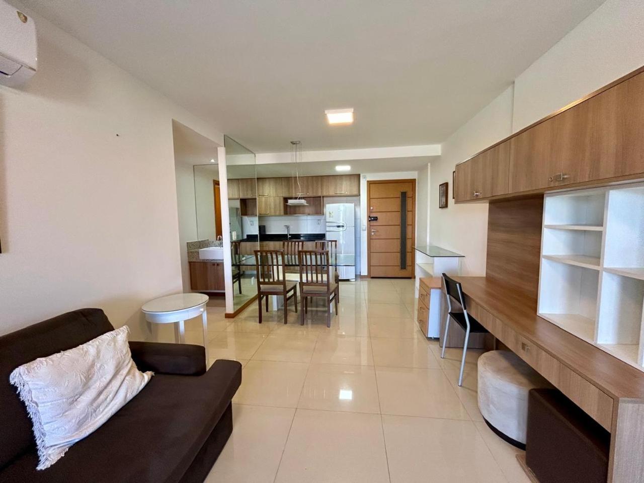 Apartamento frente mar em armação Salvador