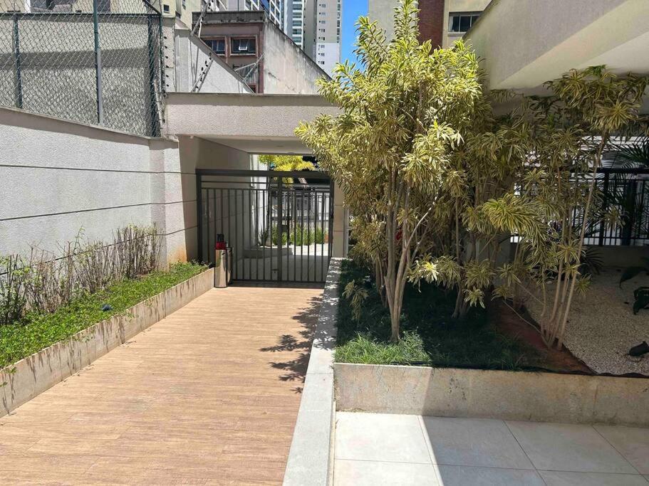 LK1005 Espaçoso Apartamento Com Vista da Vibrante Rua Augusta