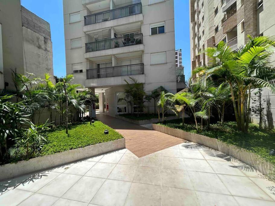 LK1005 Espaçoso Apartamento Com Vista da Vibrante Rua Augusta