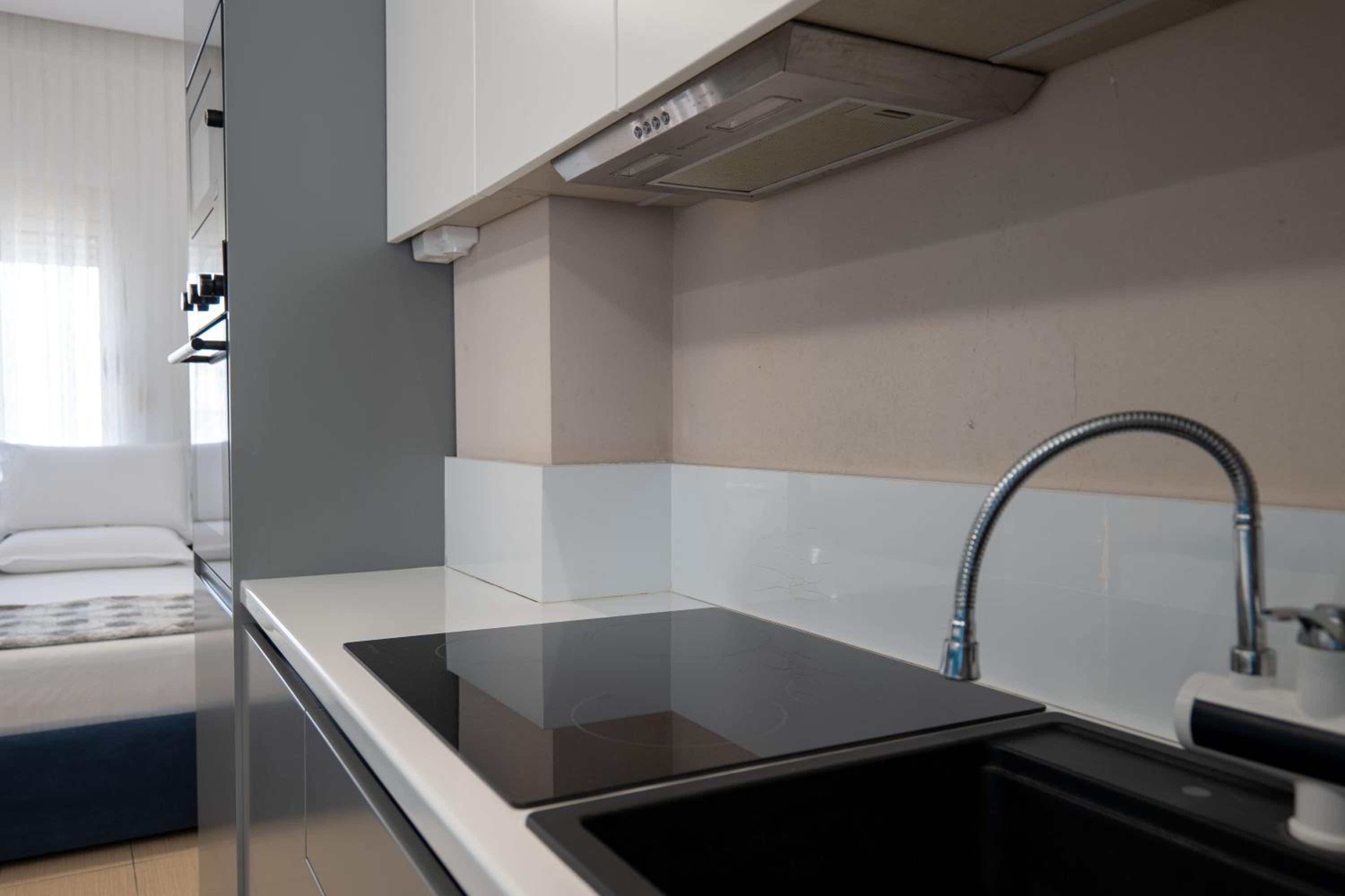 Domi Luxury beach view apartments in Saranda