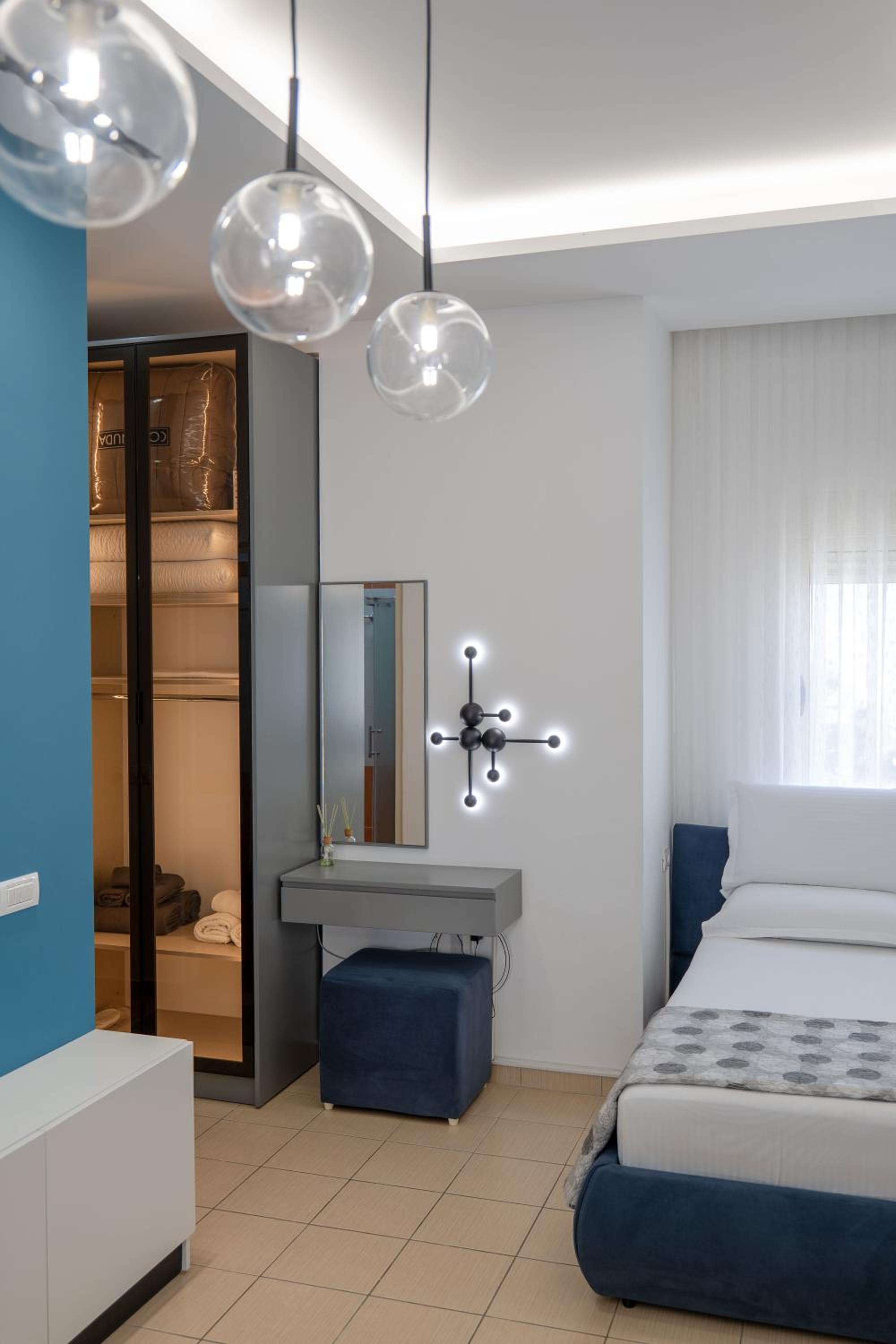 Domi Luxury beach view apartments in Saranda