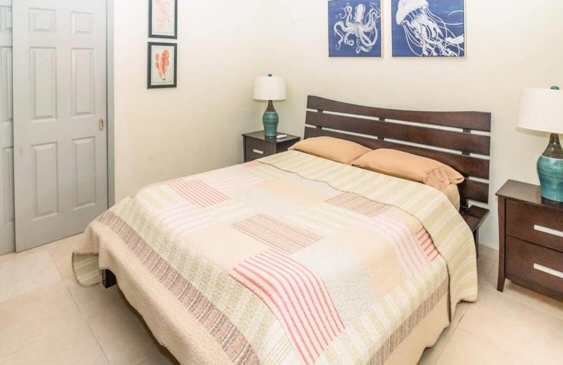 Luxury Island Life Apartment view 4