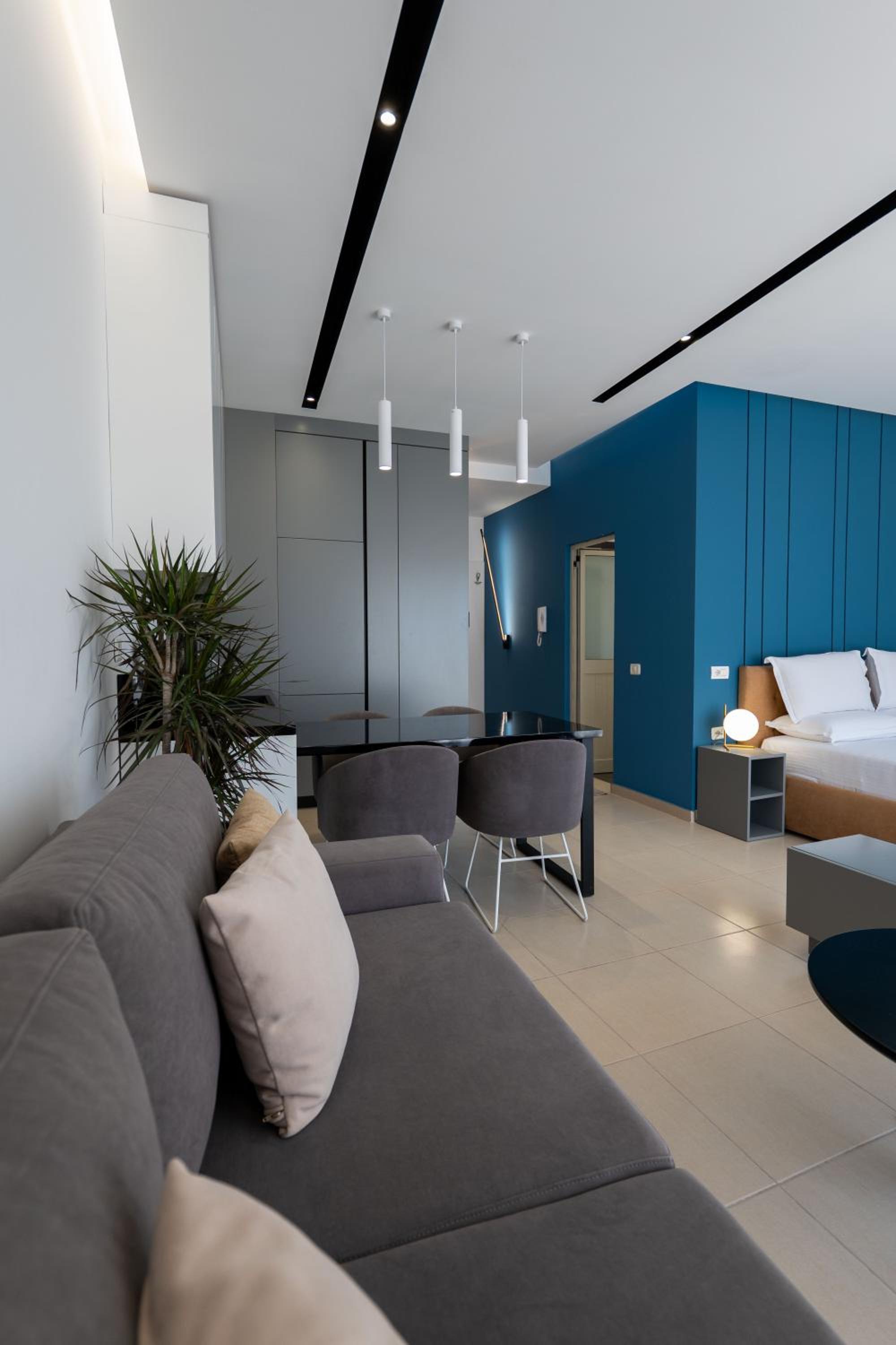 Domi Luxury beach view apartments in Saranda