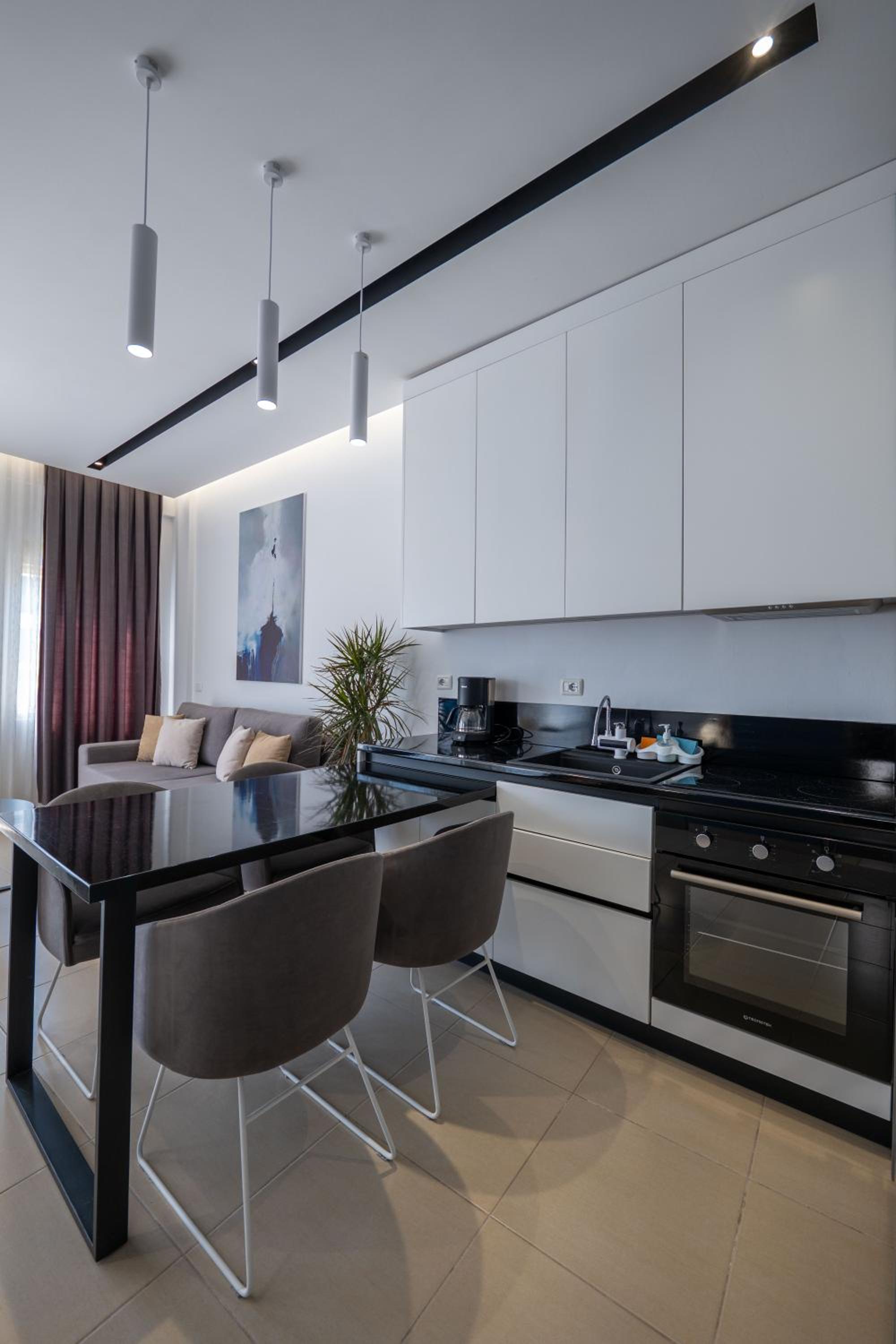 Domi Luxury beach view apartments in Saranda