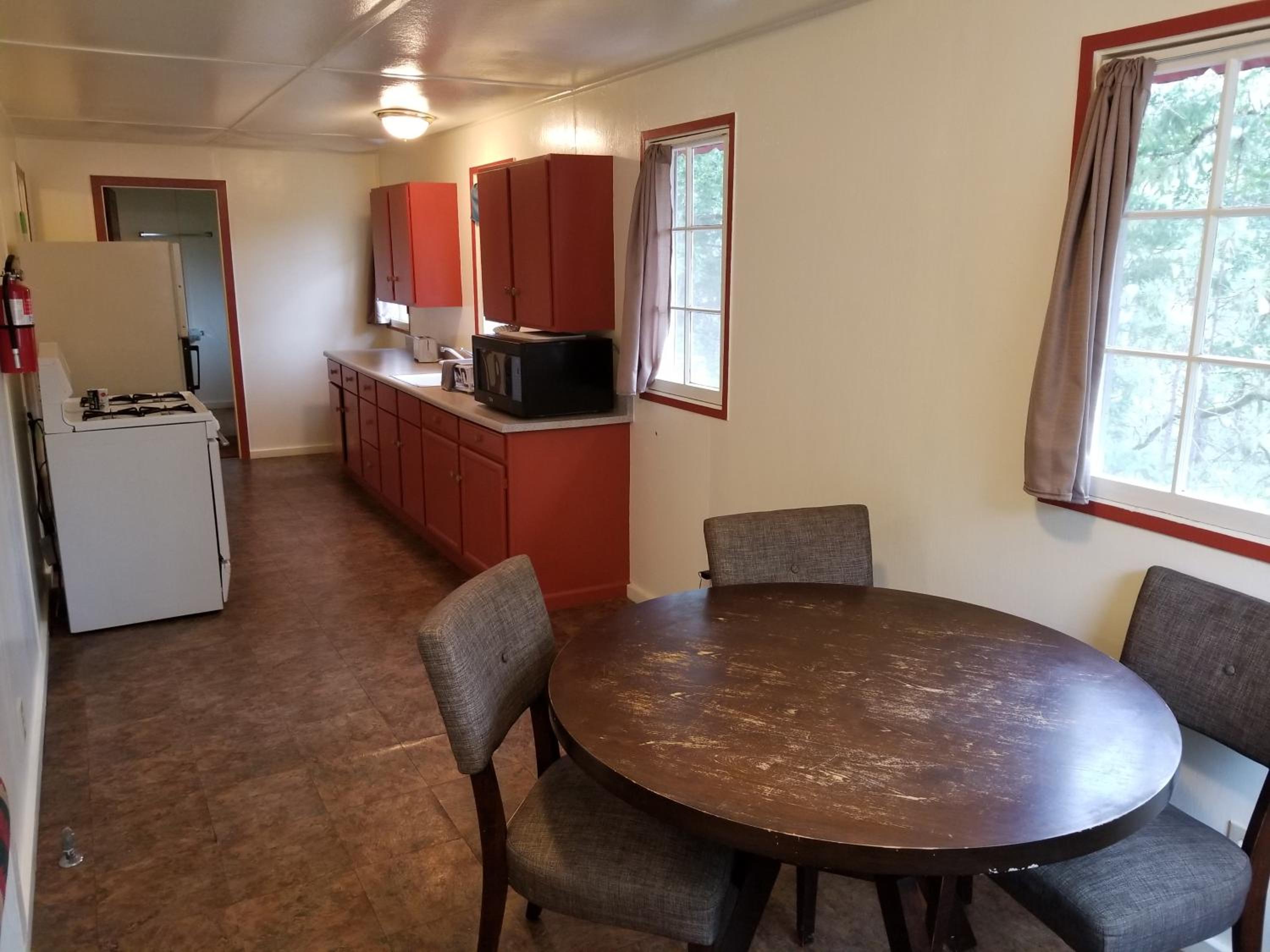 Lakeview Terrace Resort view 3
