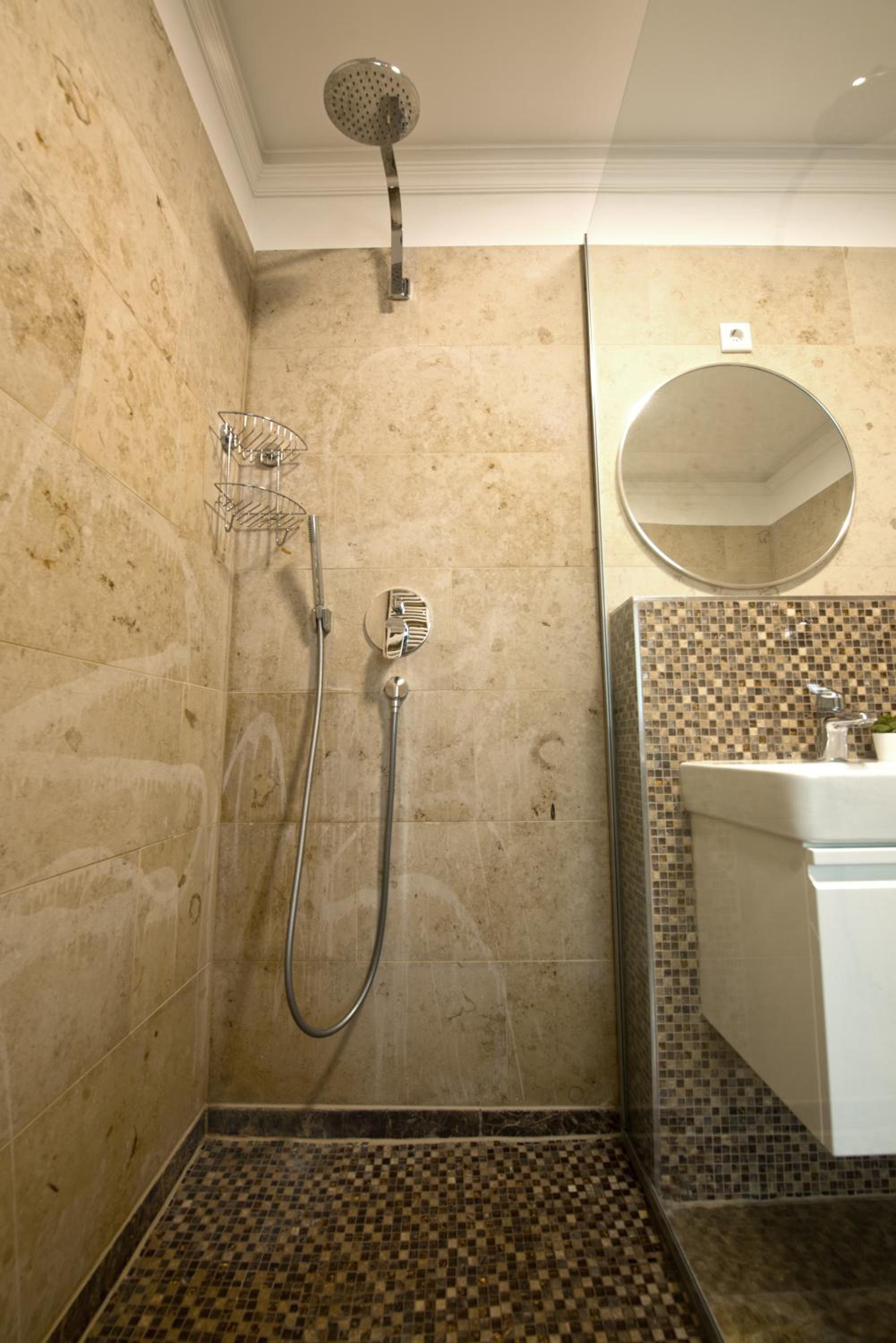 Lux Central Apartment