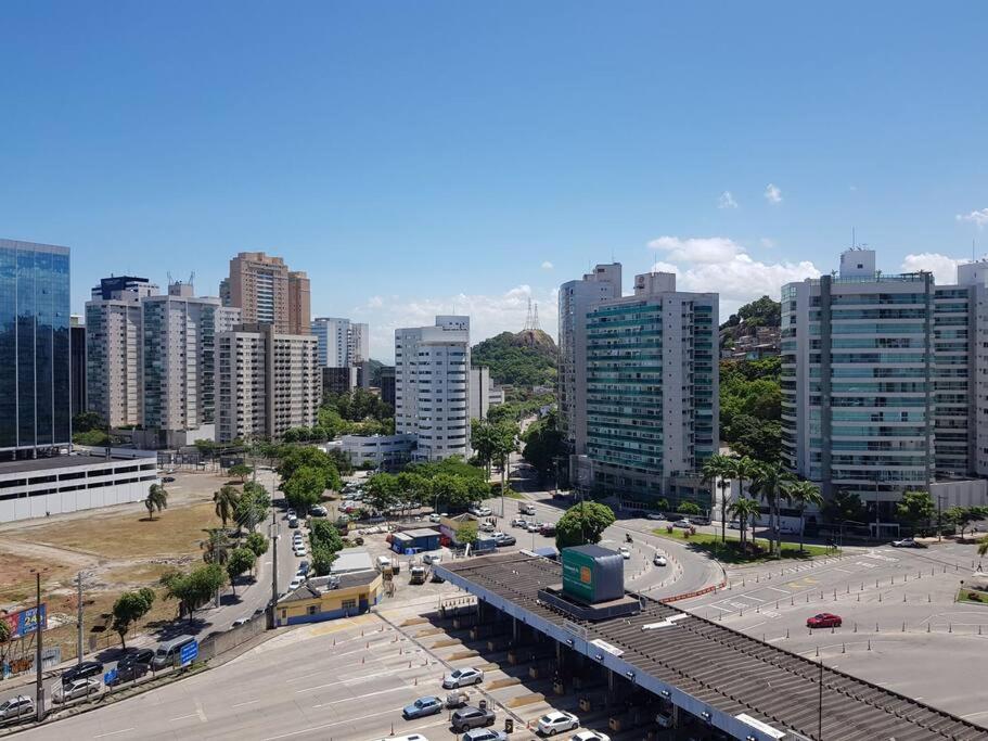 Flat novo, moderno e com vista sensacional