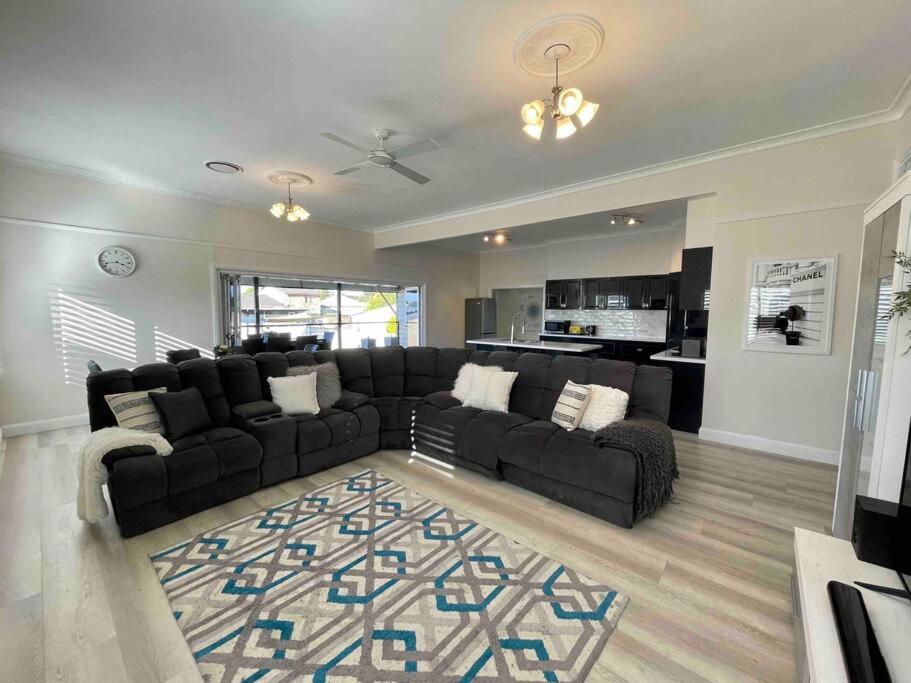 Kamira House - Pool Table and Pool - Perfect Getaway