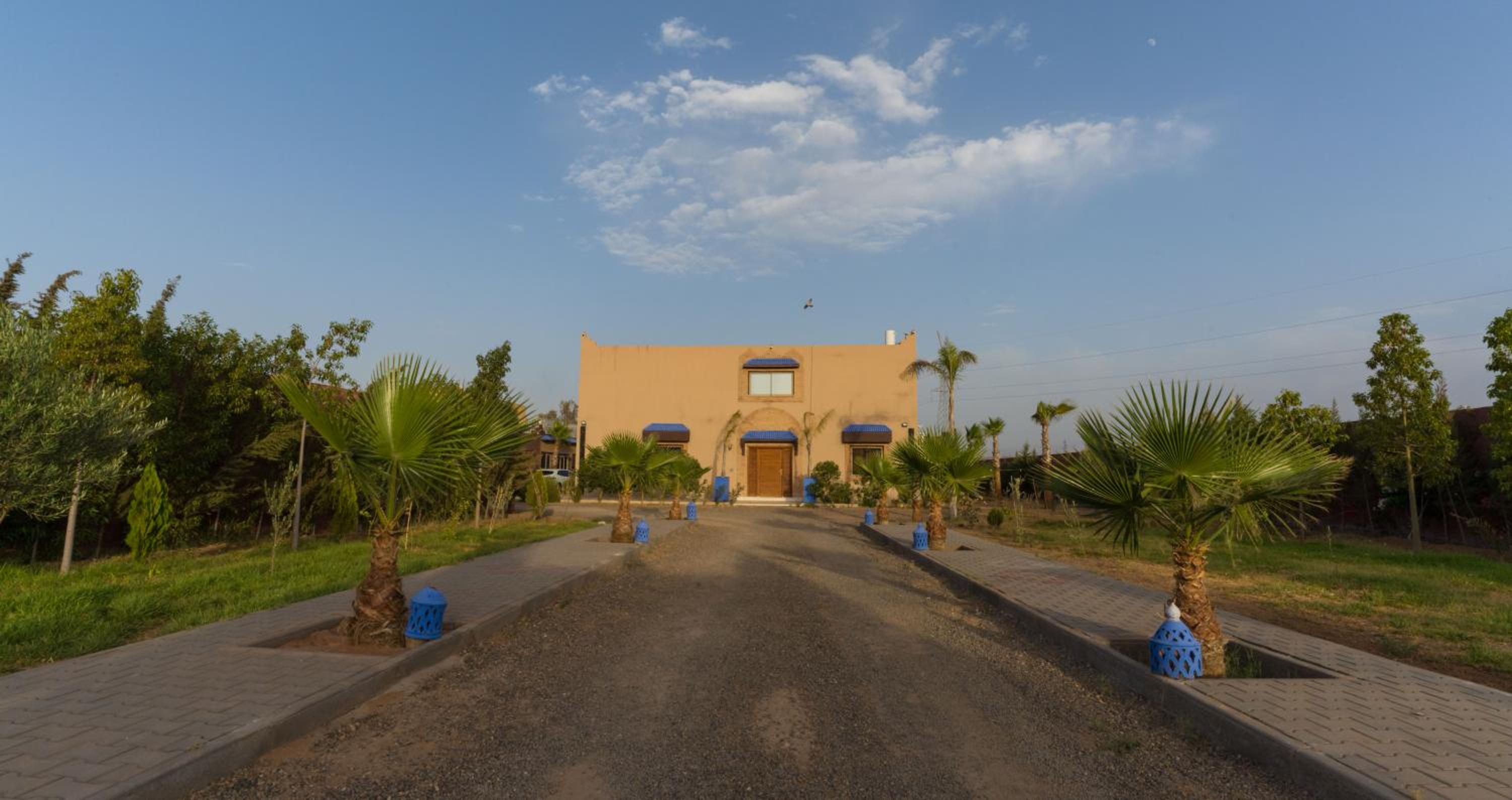 VILLA MYAD