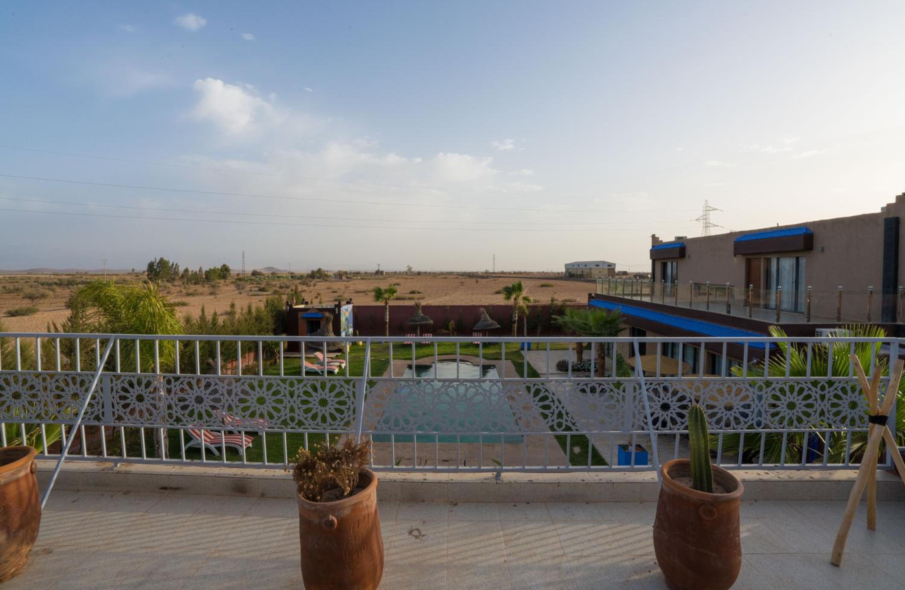 VILLA MYAD