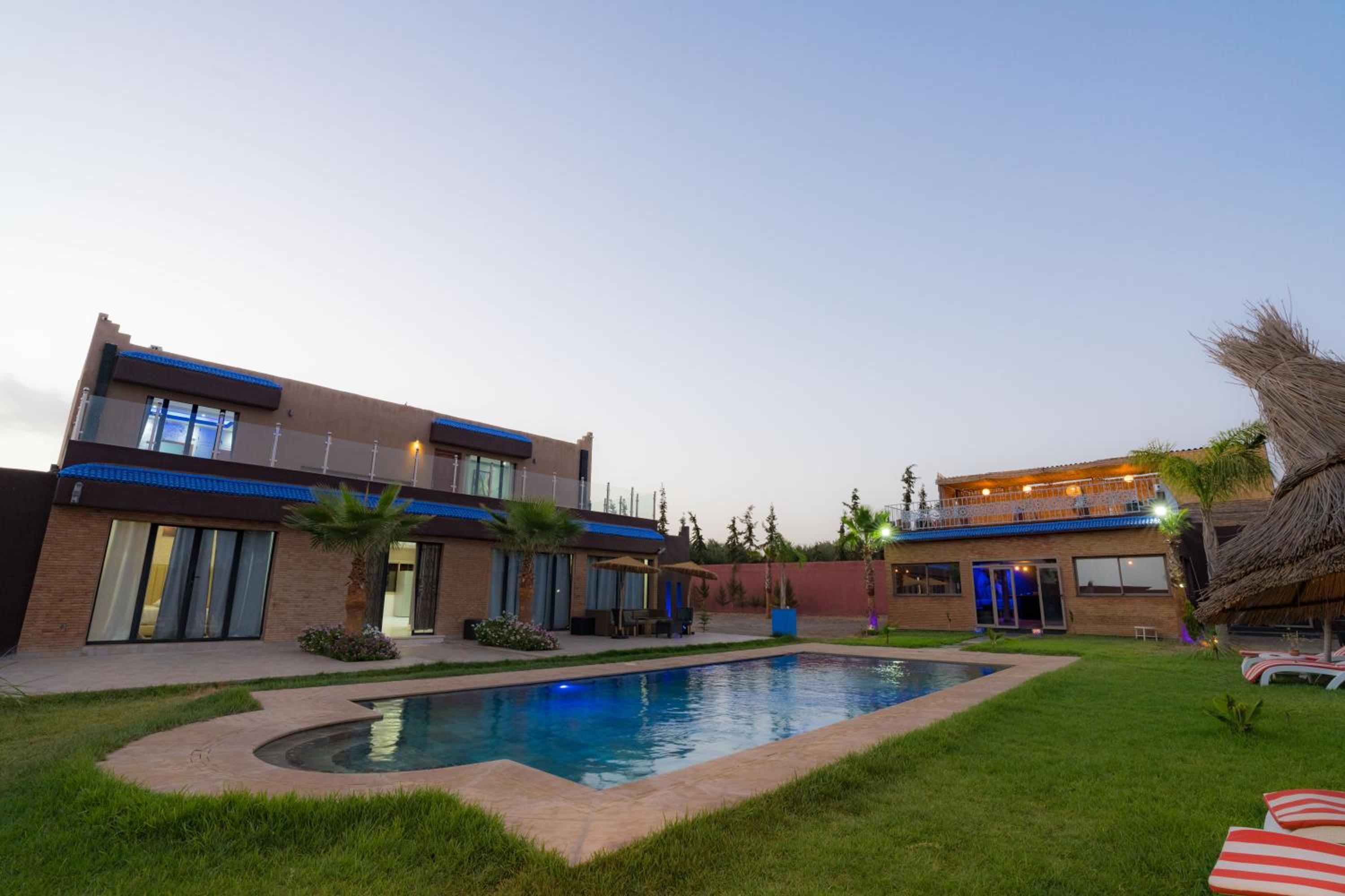 VILLA MYAD