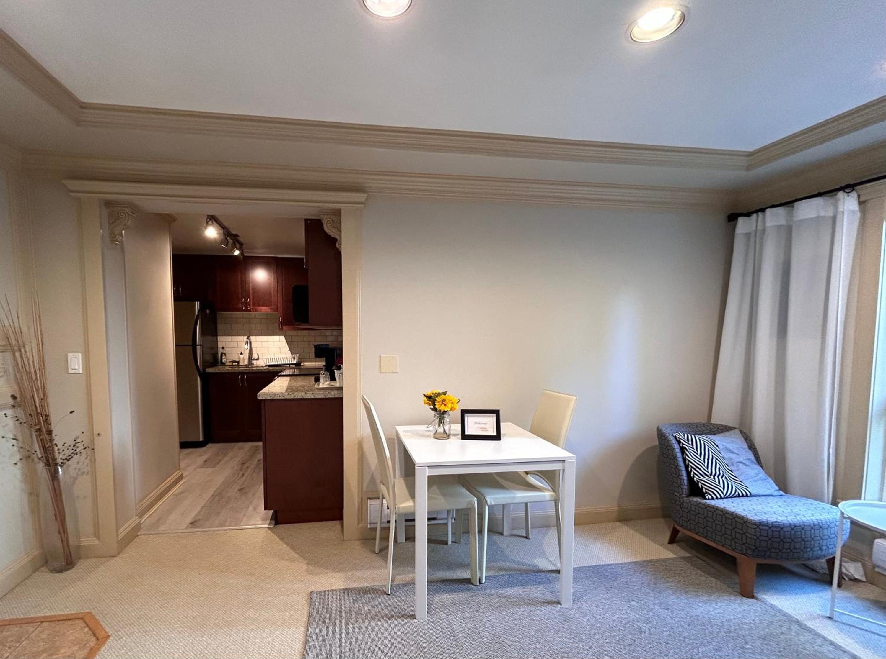 Adorable Private Stay with Garden View in Richmond