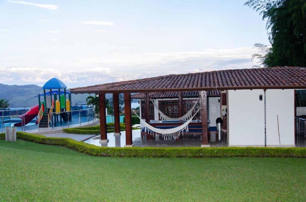 Finca Campestre Villa Laura
