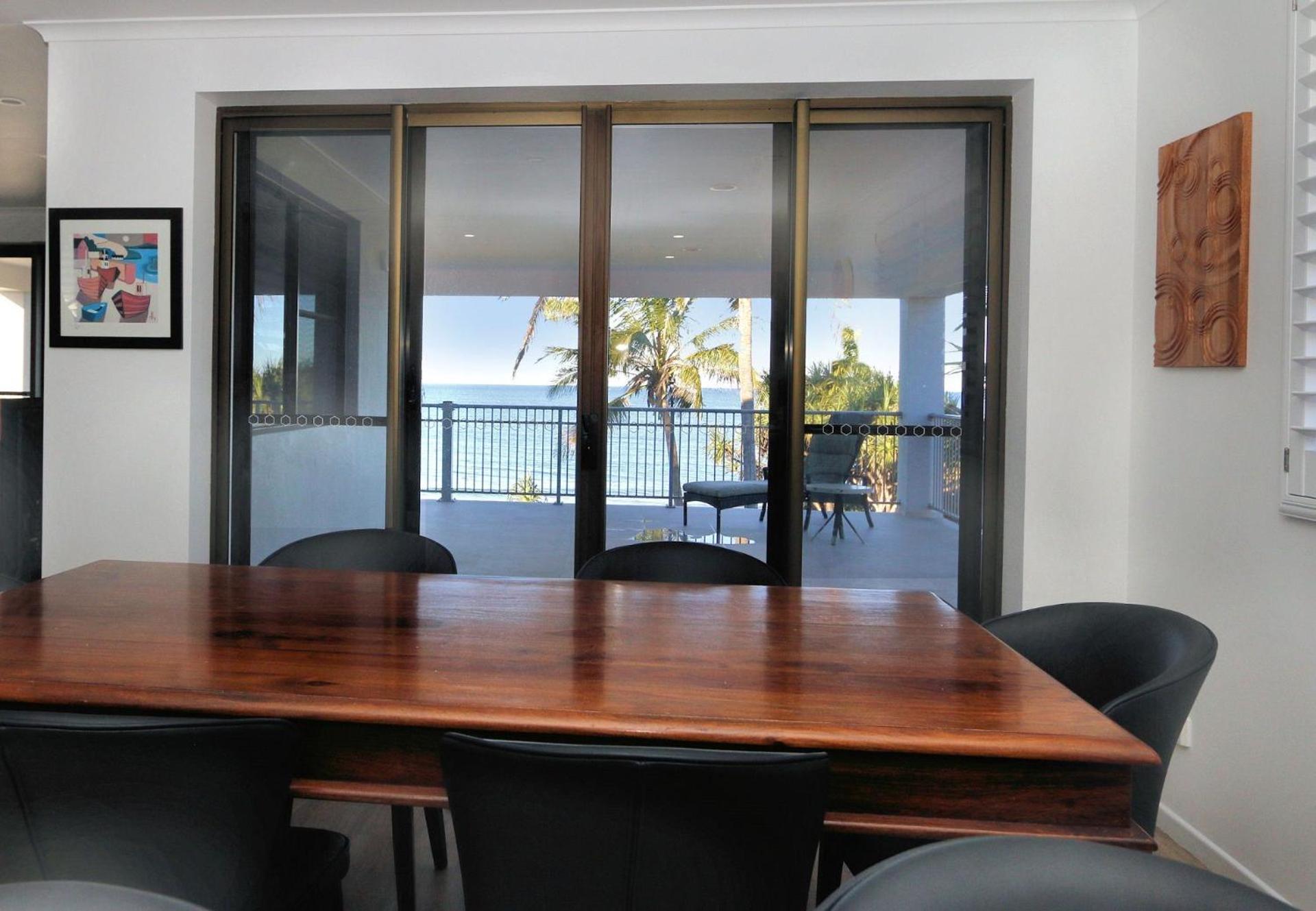 Horizons Unit 4 Beachfront Unit