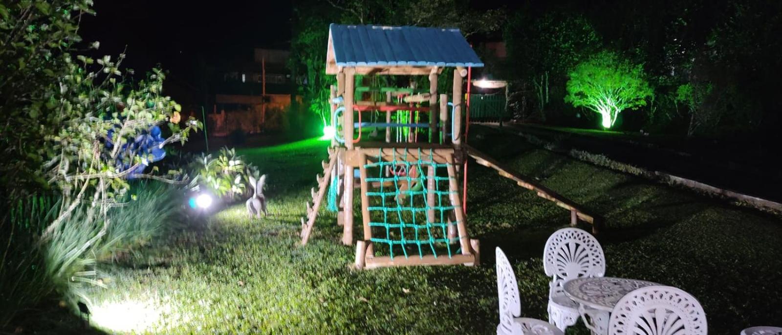 SITIO SIMPLESMENTE DEMAIS