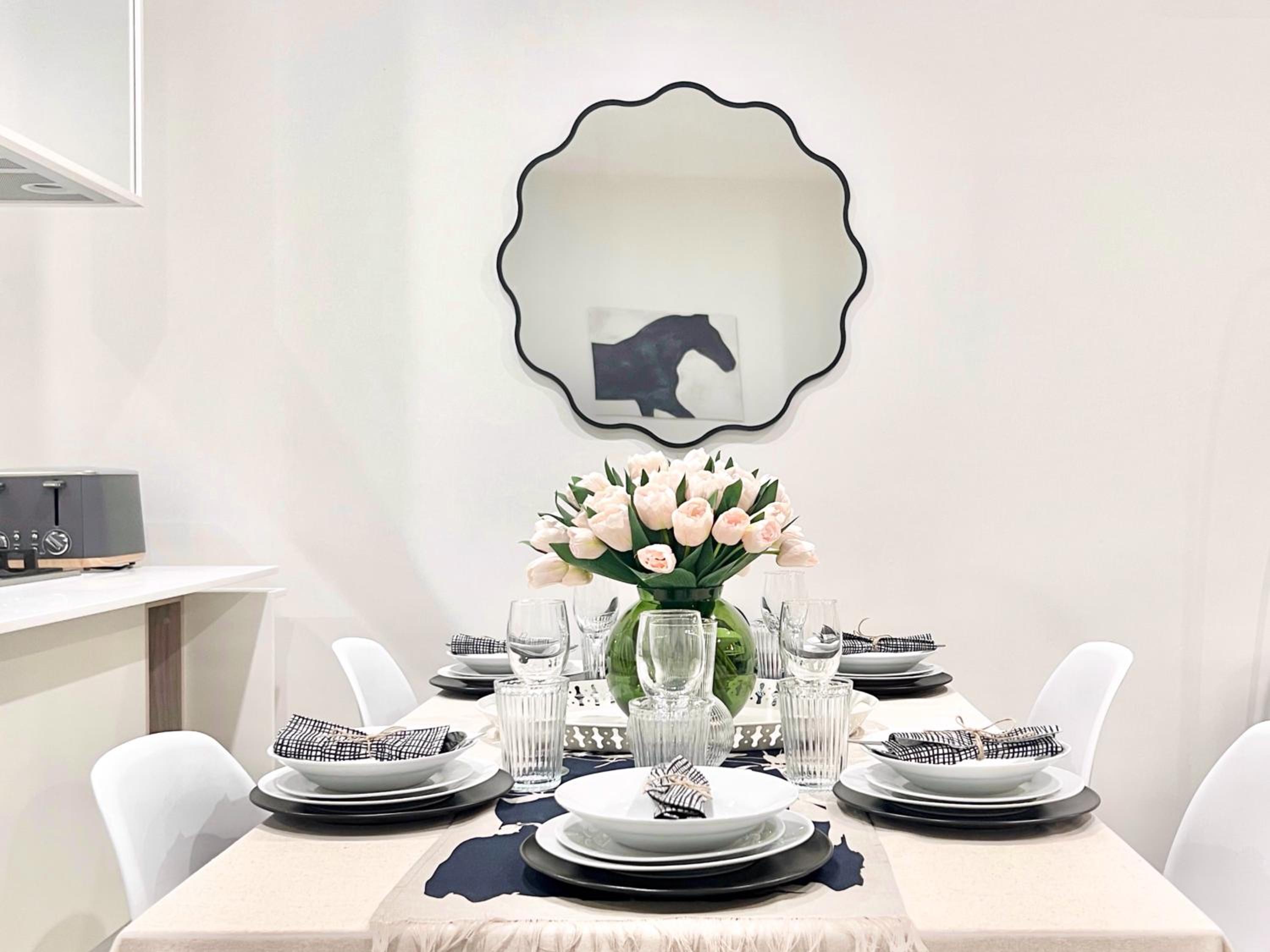 Indulge Luxury Holiday Near Brighton Beach with Private Garden Parking
