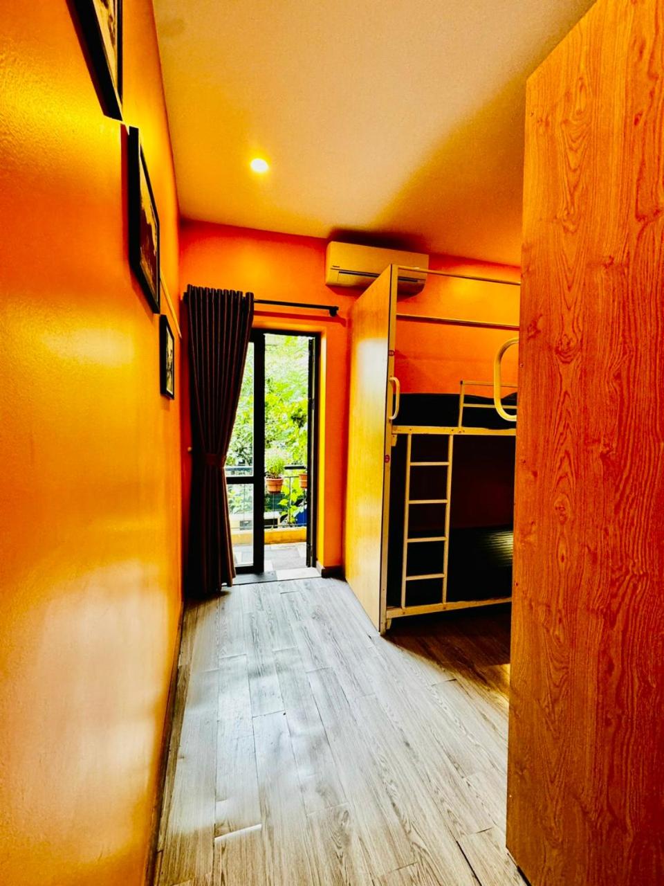 Old Quarter Hanoi Autumn House