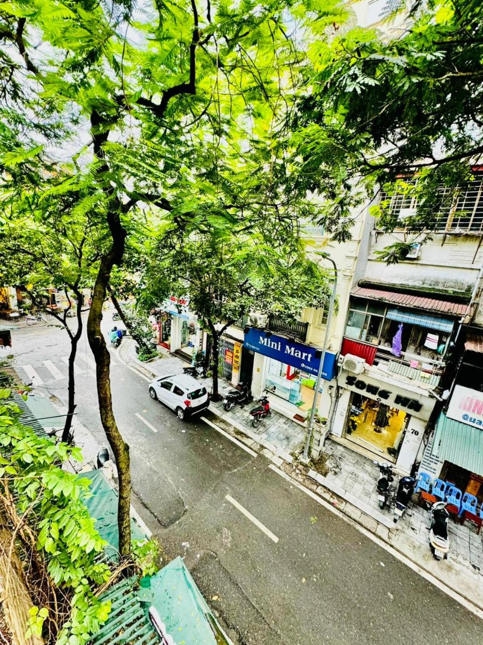 Old Quarter Hanoi Autumn House